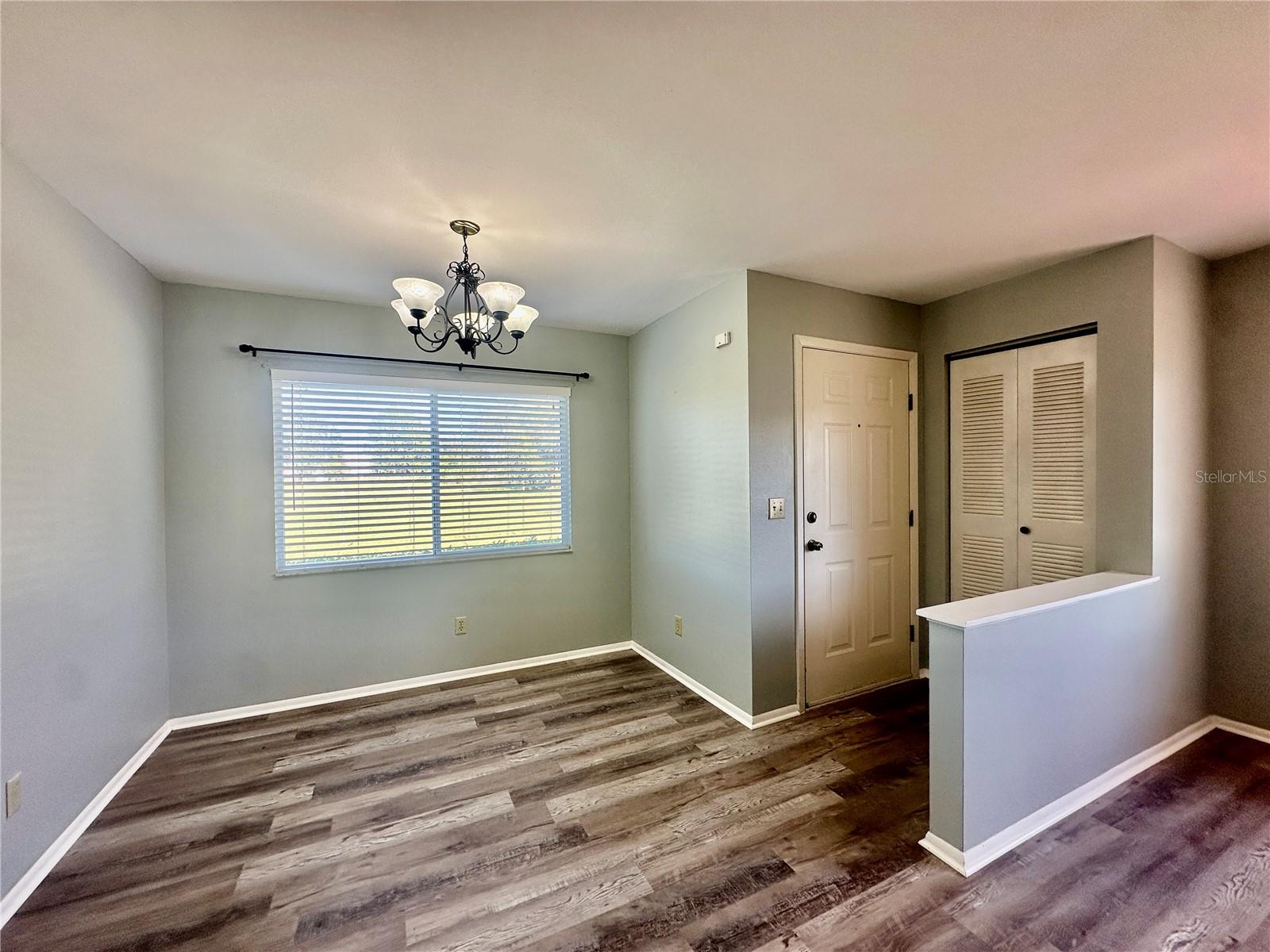 Image 8 of 32 For 7903 Waterview Way 7903