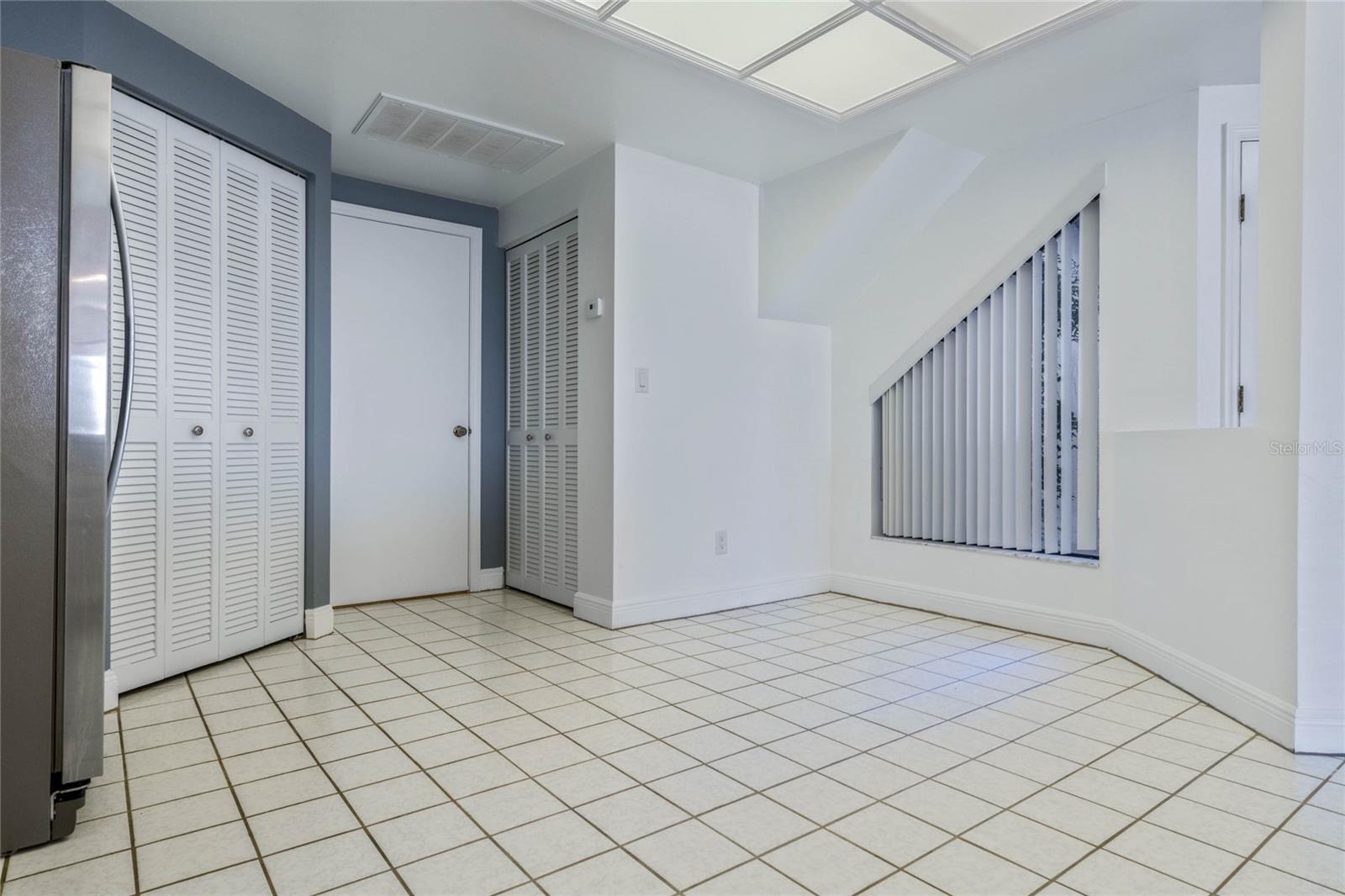 Image 7 of 42 For 802 Magnolia Place