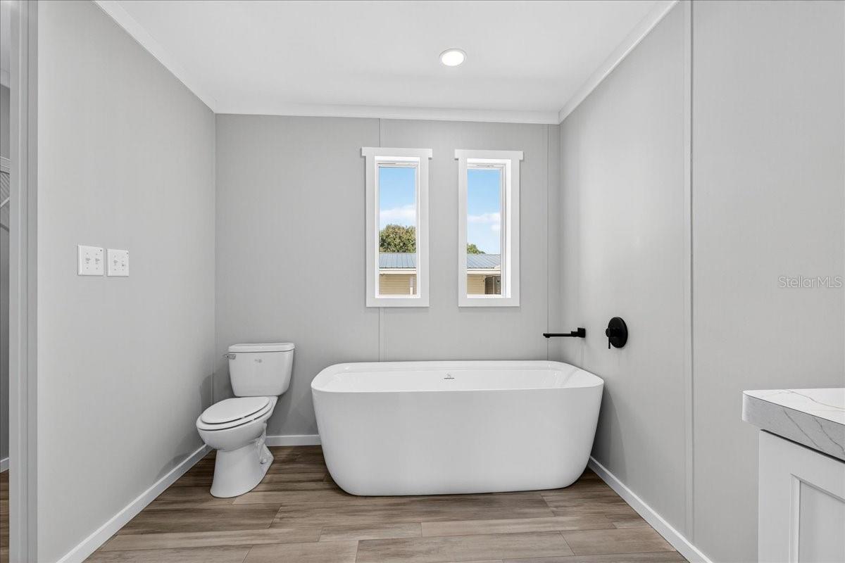 Image 20 of 28 For 0 St George Bay Street