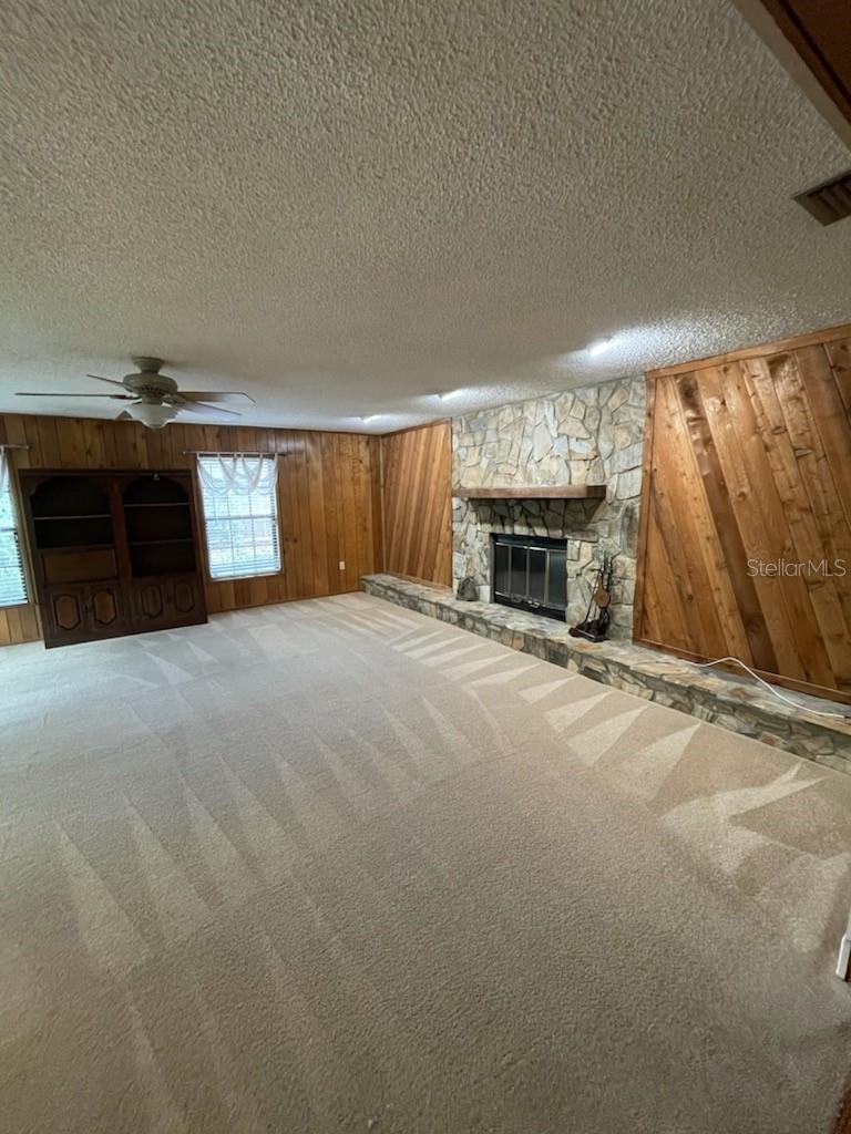 Image 4 of 11 For 608 Paradise Island Way