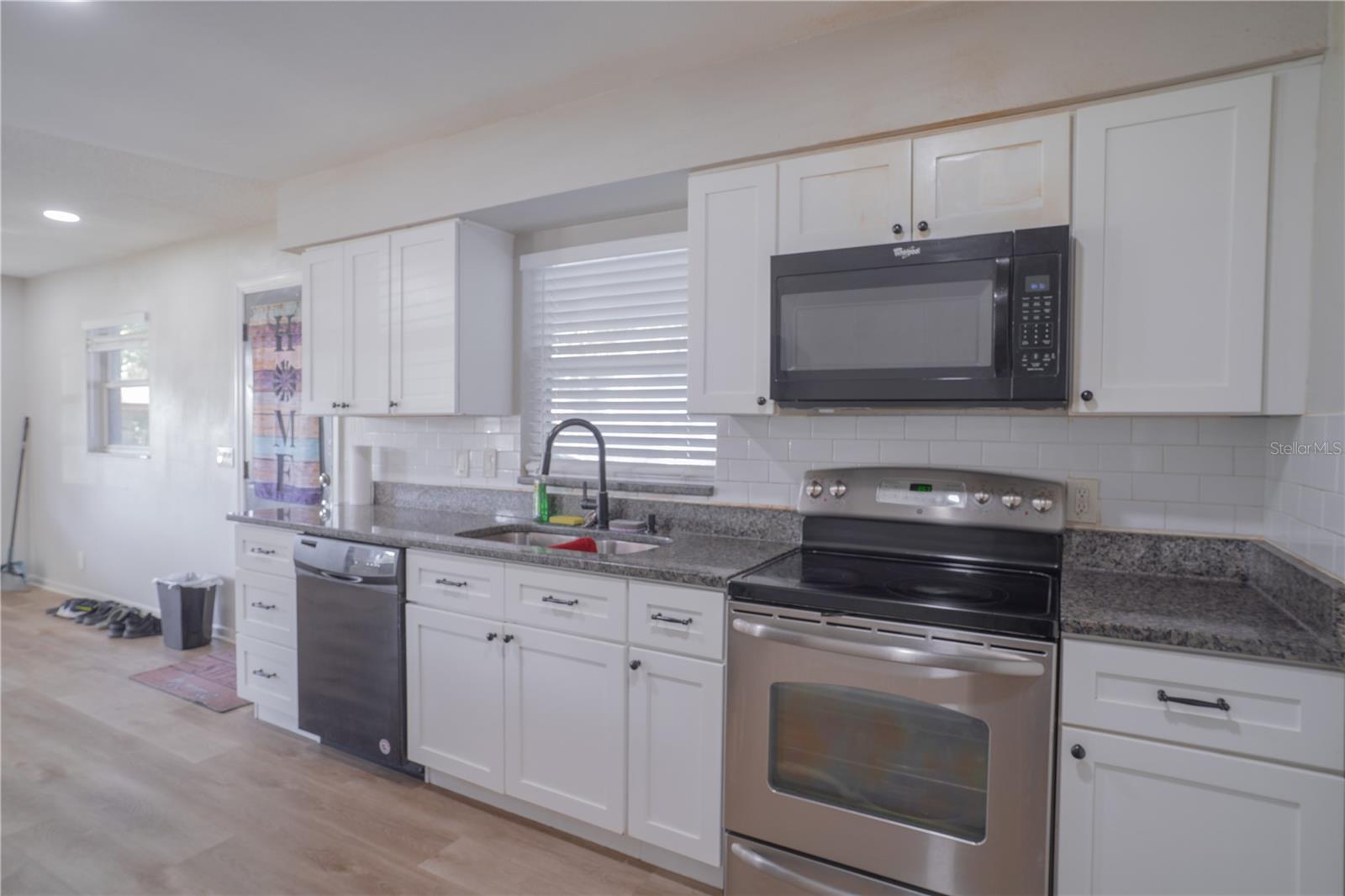 Image 9 of 19 For 602 Taylor Boulevard