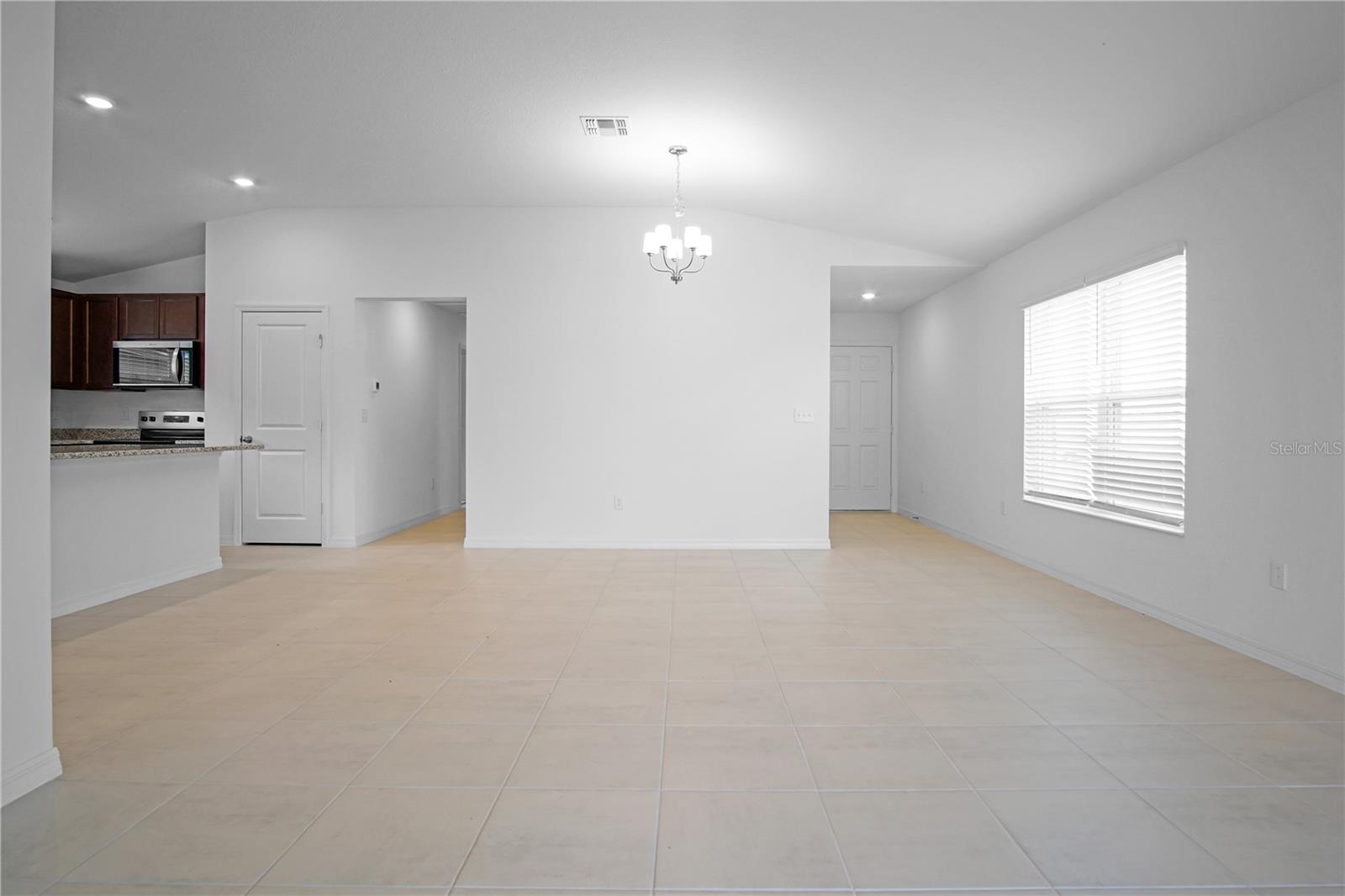 Image 10 of 31 For 2906 Lavanda Drive