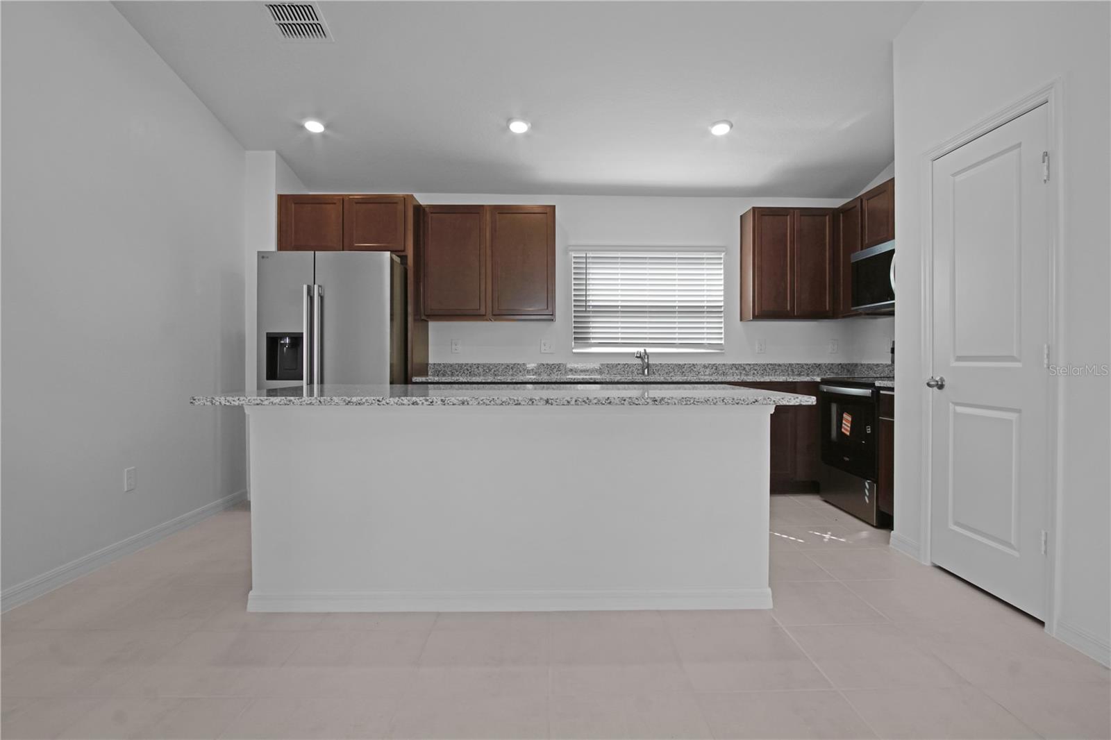 Image 3 of 31 For 2906 Lavanda Drive