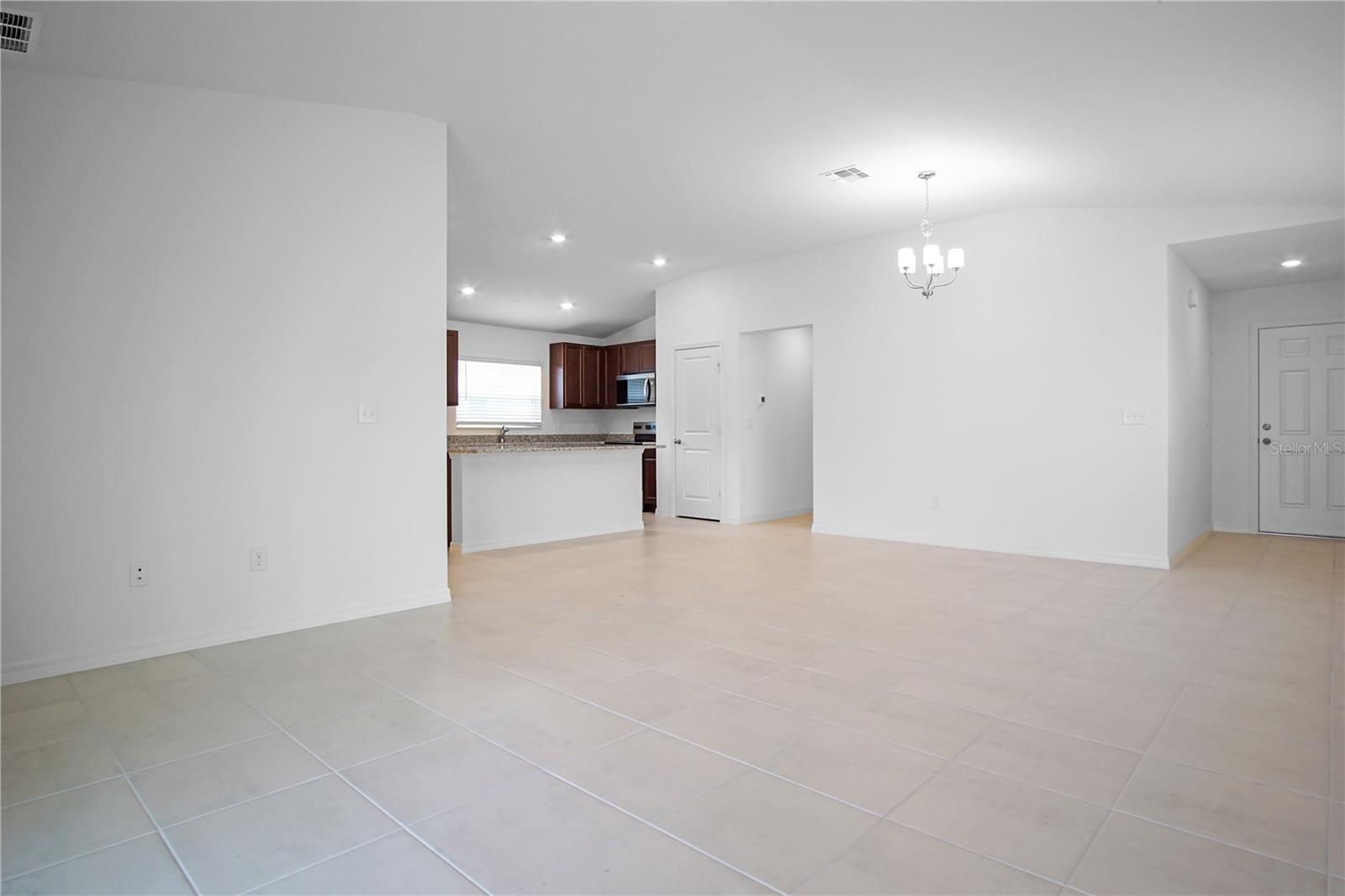 Image 9 of 31 For 2906 Lavanda Drive