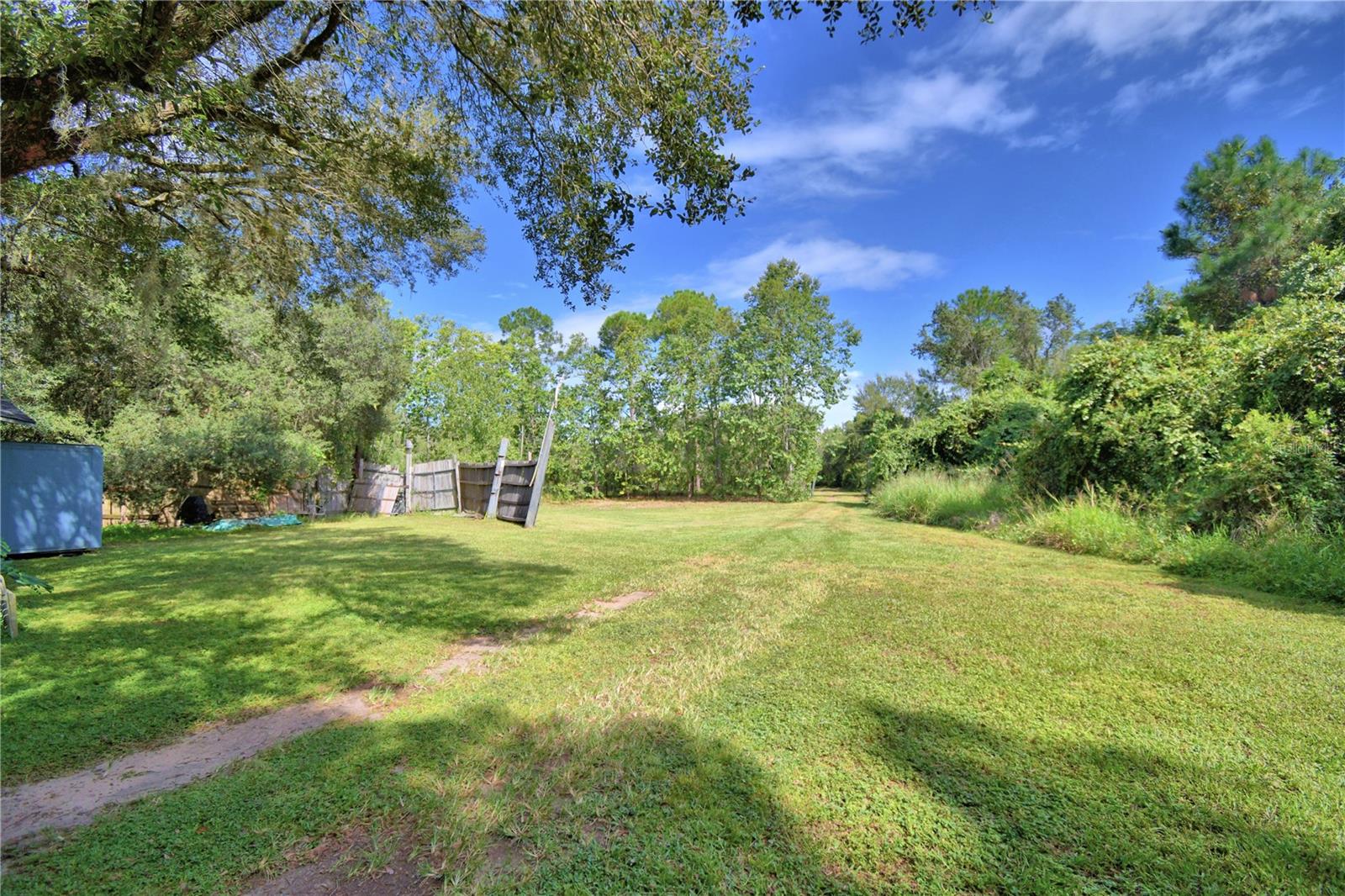 Image 3 of 70 For 2595 Huggins Road