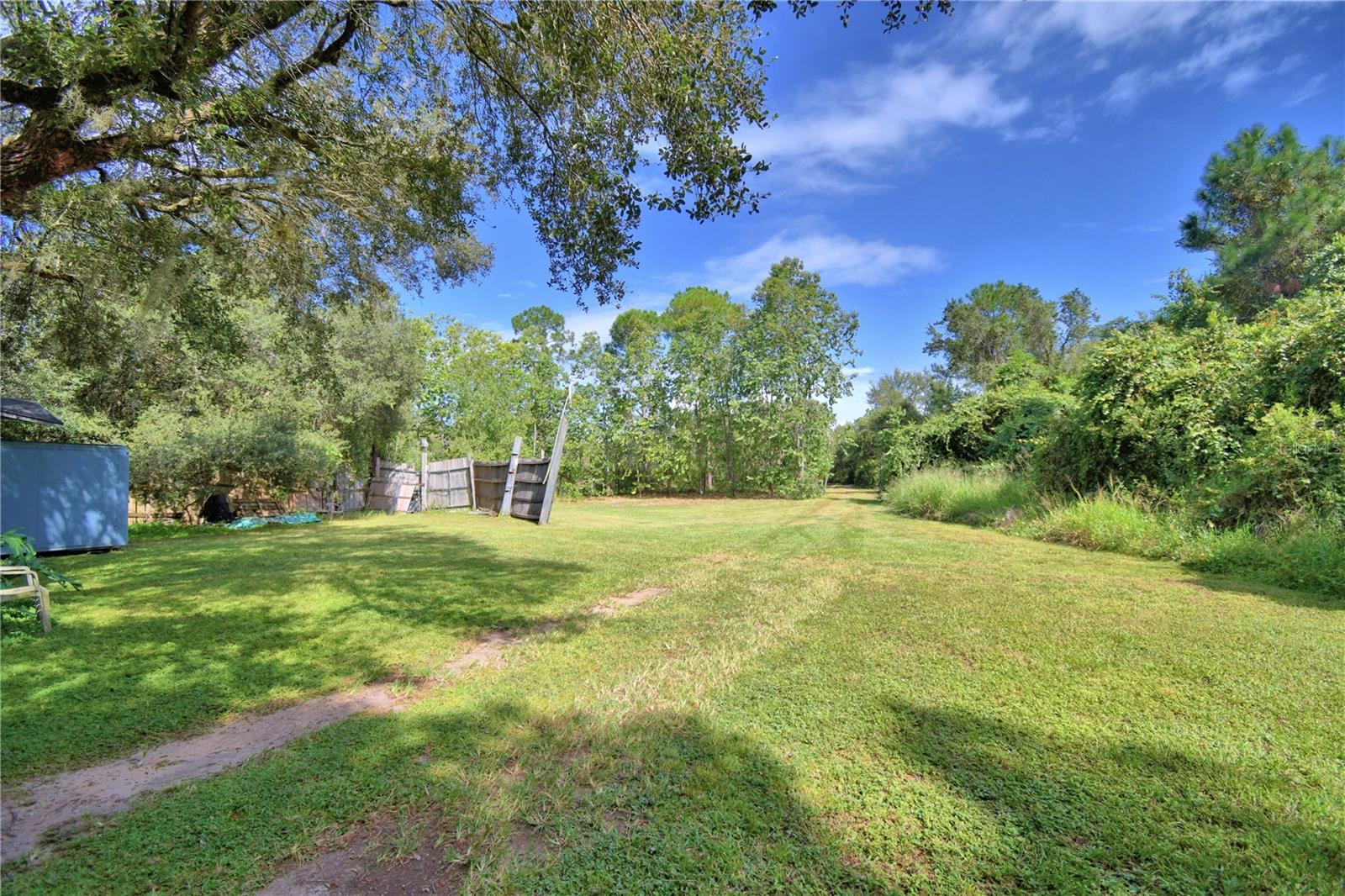 Image 4 of 70 For 2595 Huggins Road