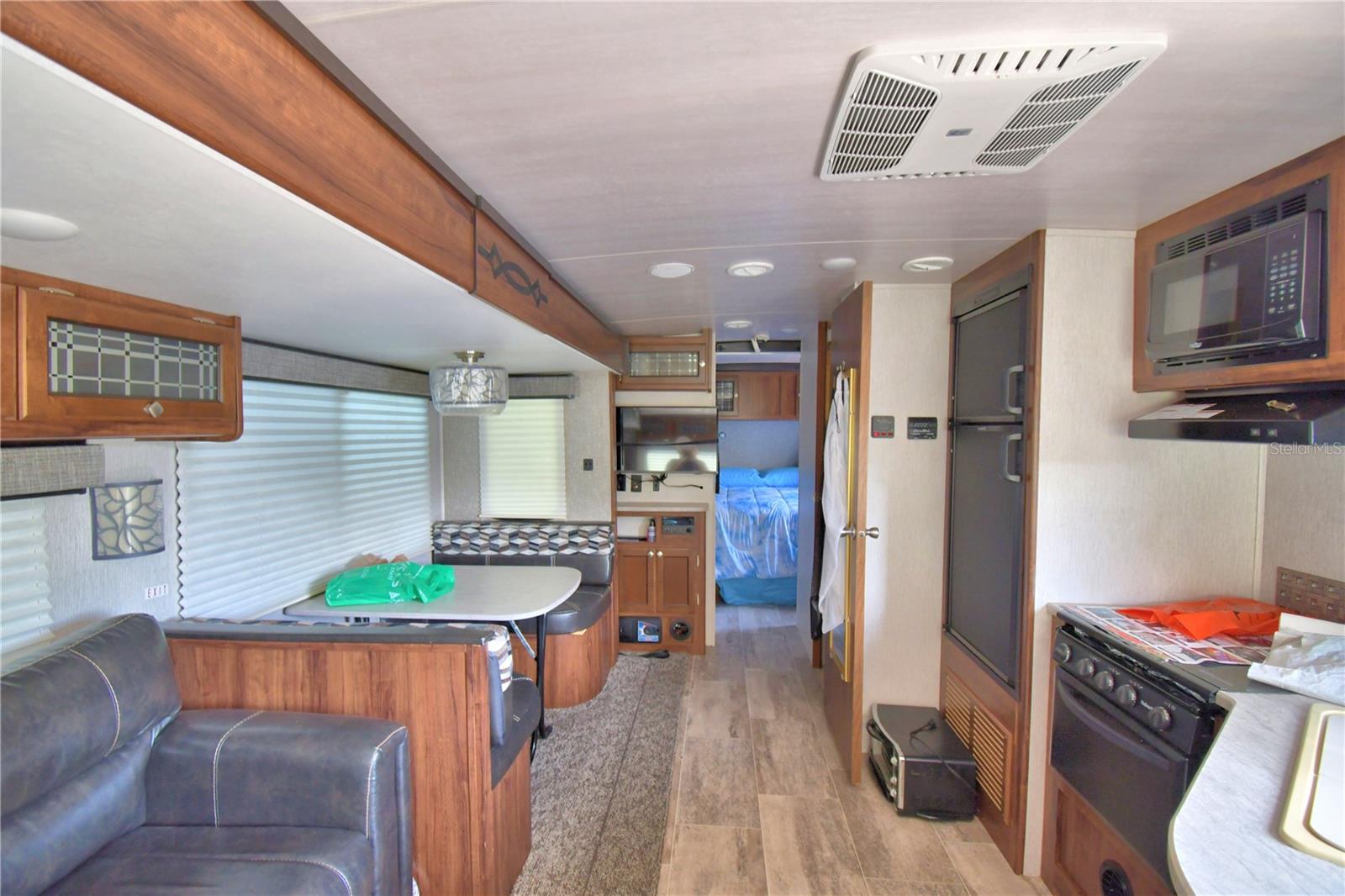 Image 66 of 70 For 2595 Huggins Road