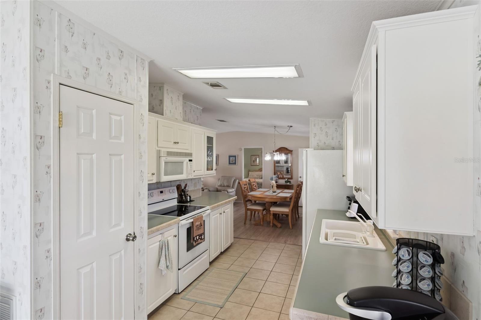 Image 17 of 66 For 5035 Northshore Drive