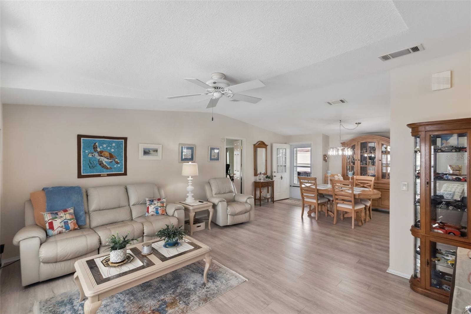 Image 22 of 66 For 5035 Northshore Drive