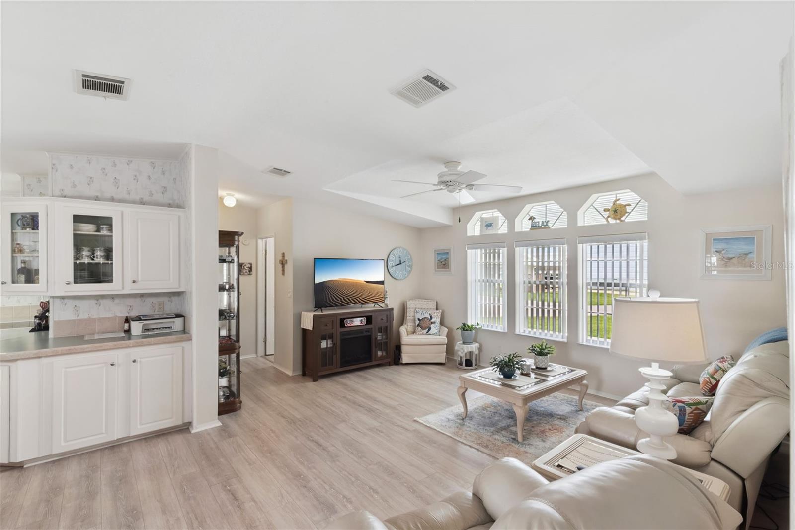 Image 26 of 66 For 5035 Northshore Drive