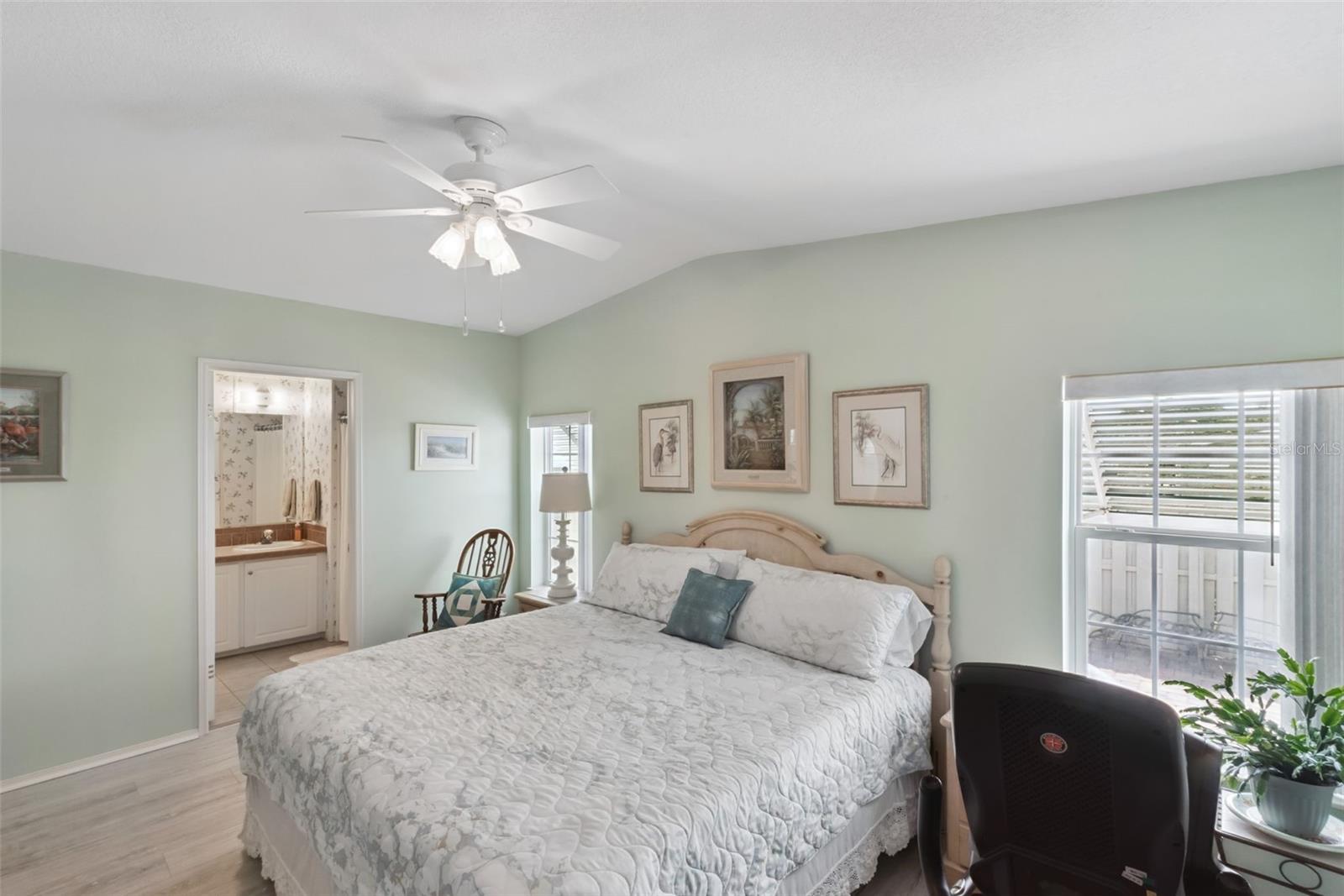 Image 28 of 66 For 5035 Northshore Drive