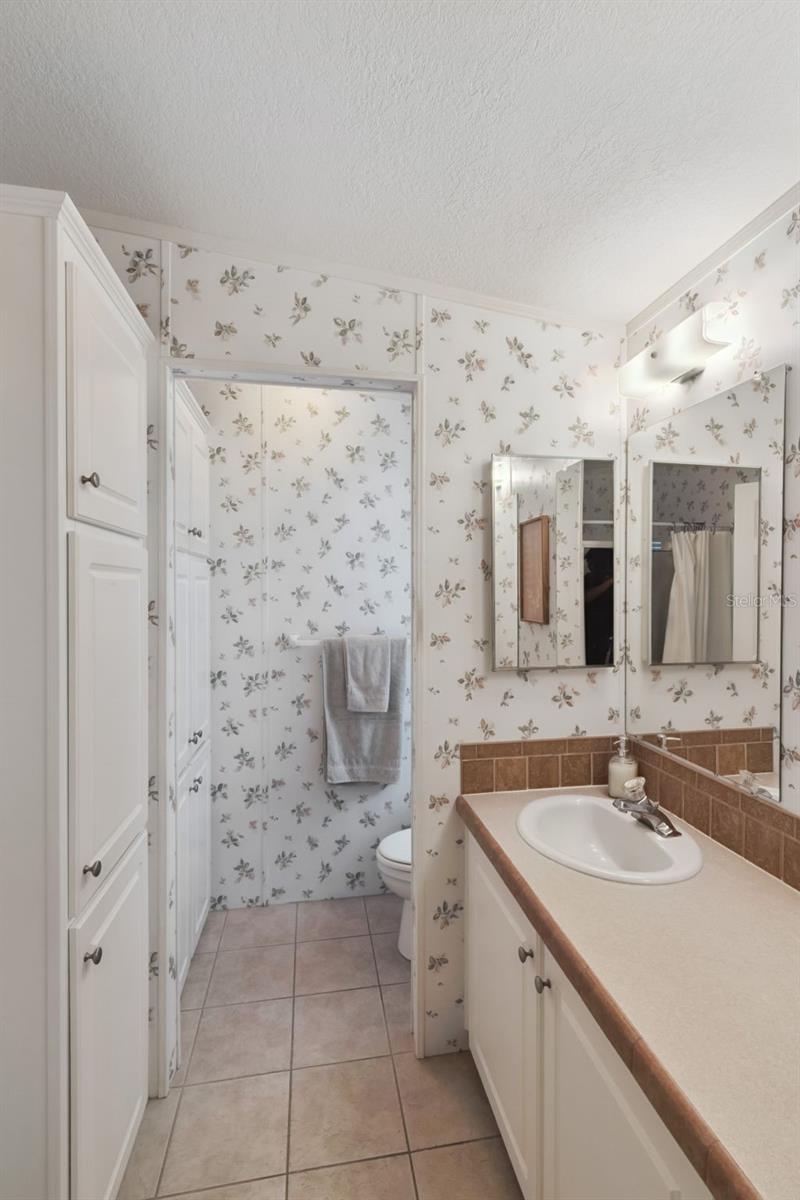 Image 31 of 66 For 5035 Northshore Drive