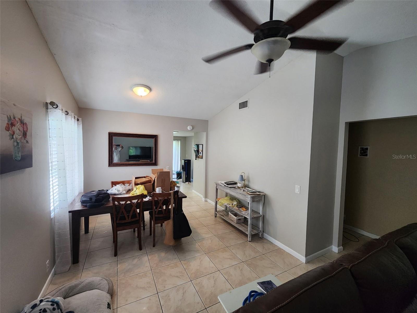 Image 3 of 13 For 423 Greenfield Road