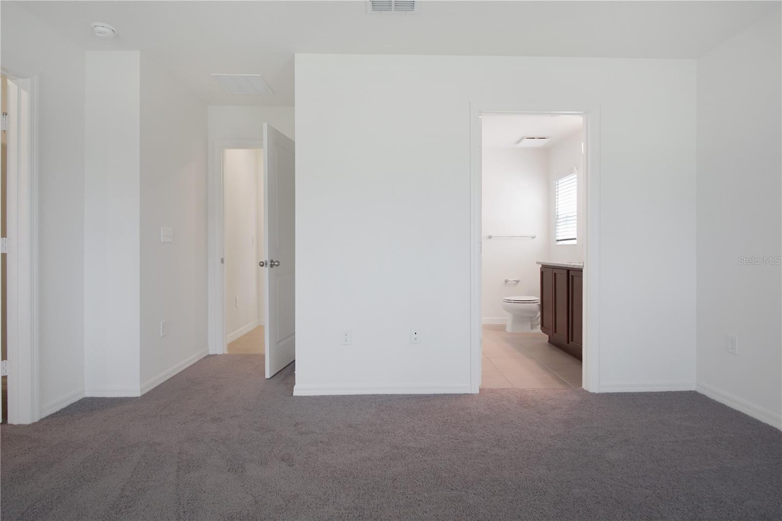 Image 12 of 31 For 3139 Cedar Crossing Boulevard