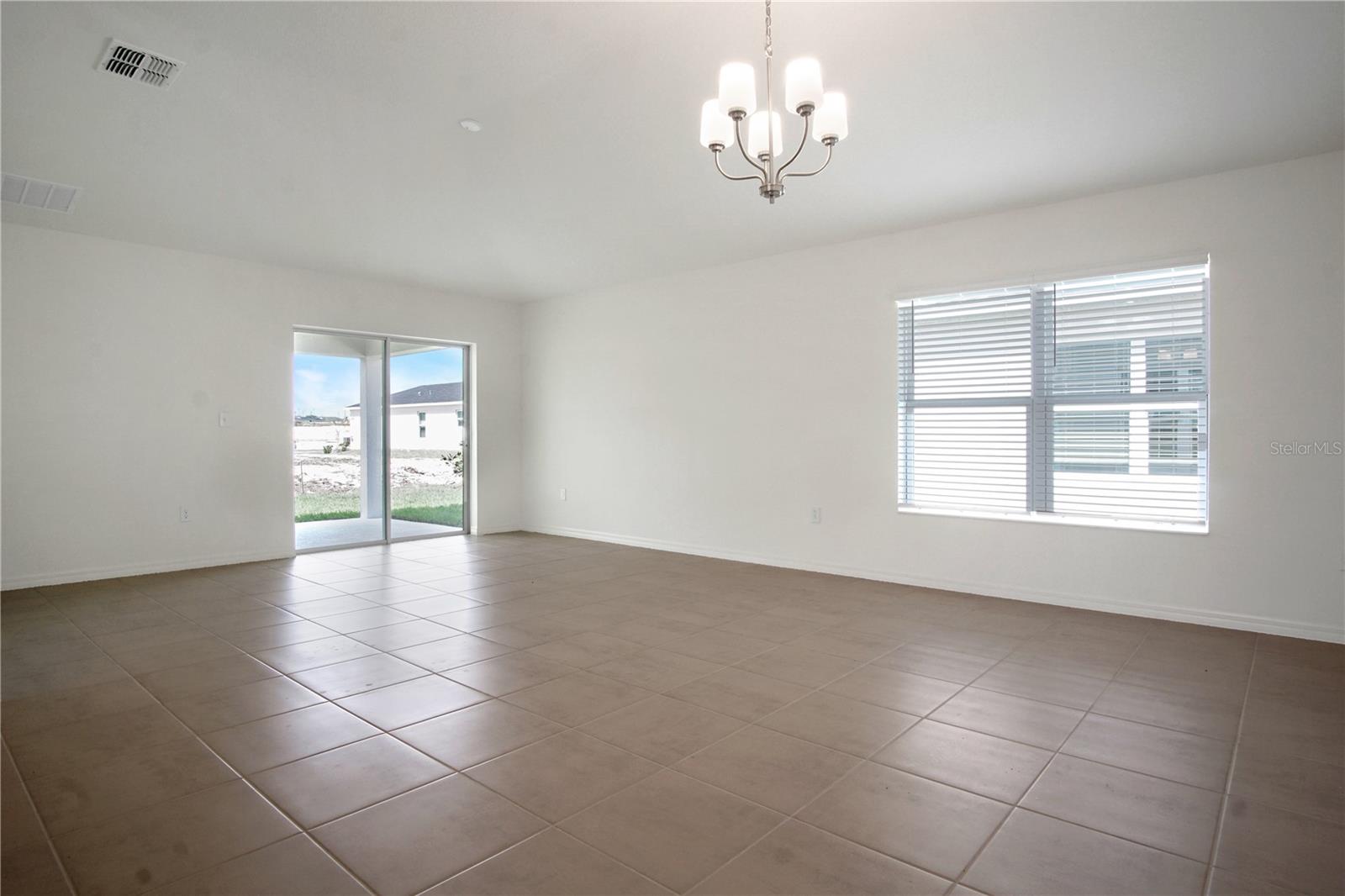 Image 6 of 31 For 3139 Cedar Crossing Boulevard