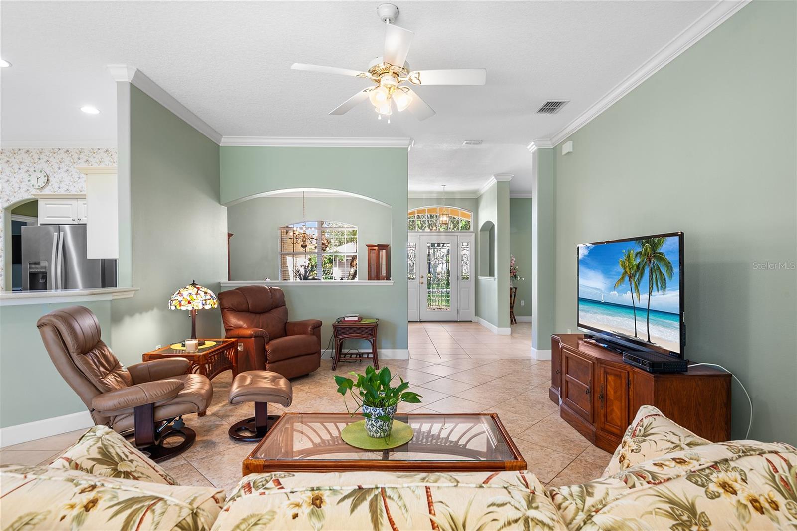 Image 20 of 53 For 126 Lake Region Circle