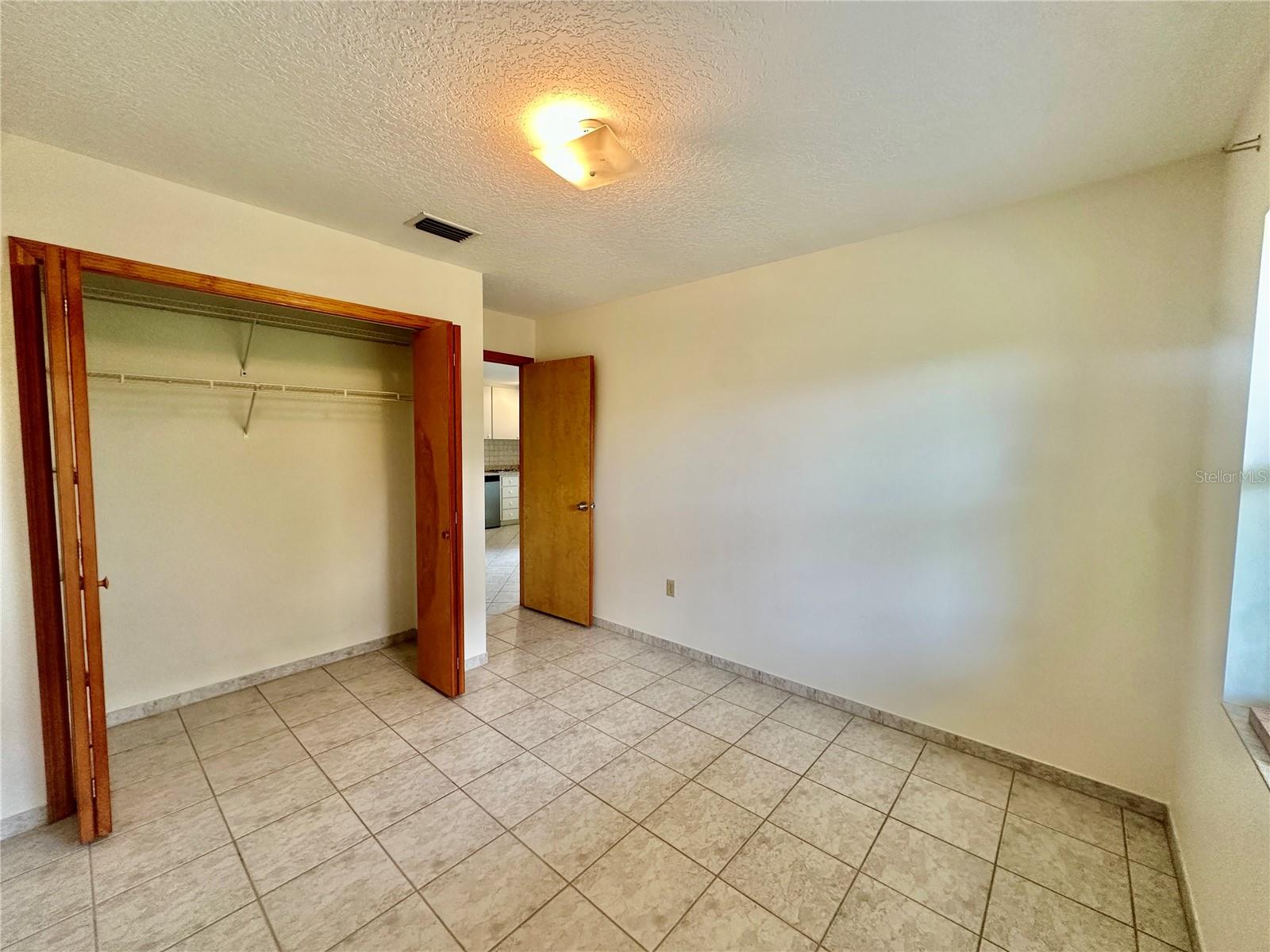 Image 19 of 33 For 709 Lake Starr Boulevard