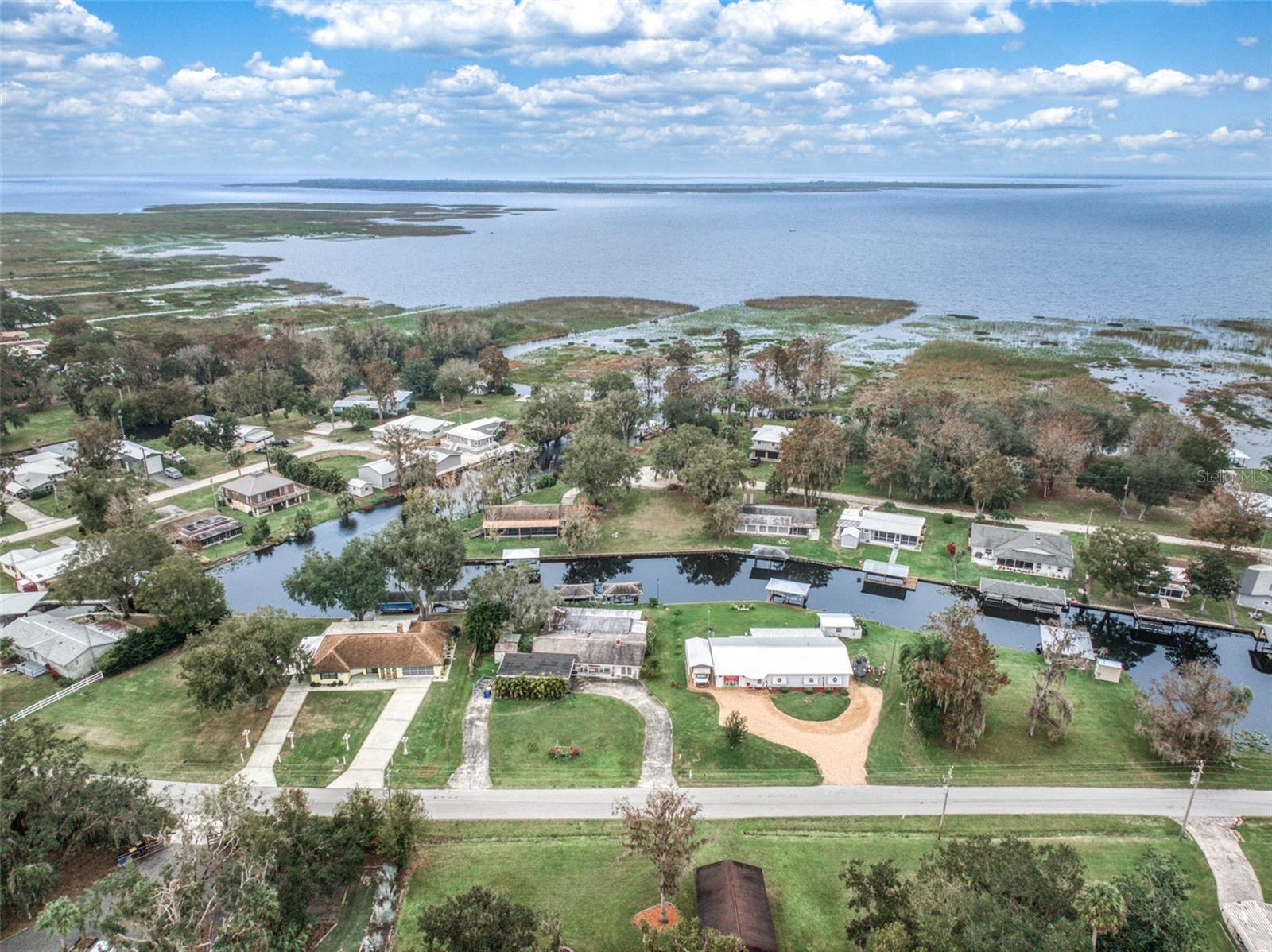 Image 14 of 32 For 612 Dragonfly Lane