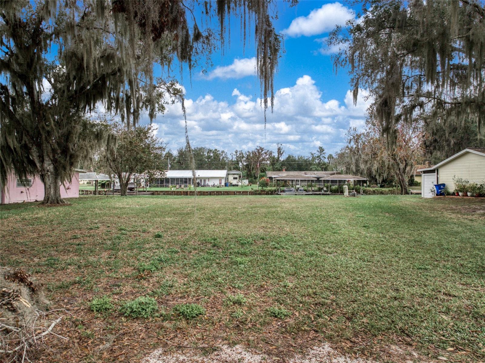 Image 23 of 32 For 612 Dragonfly Lane