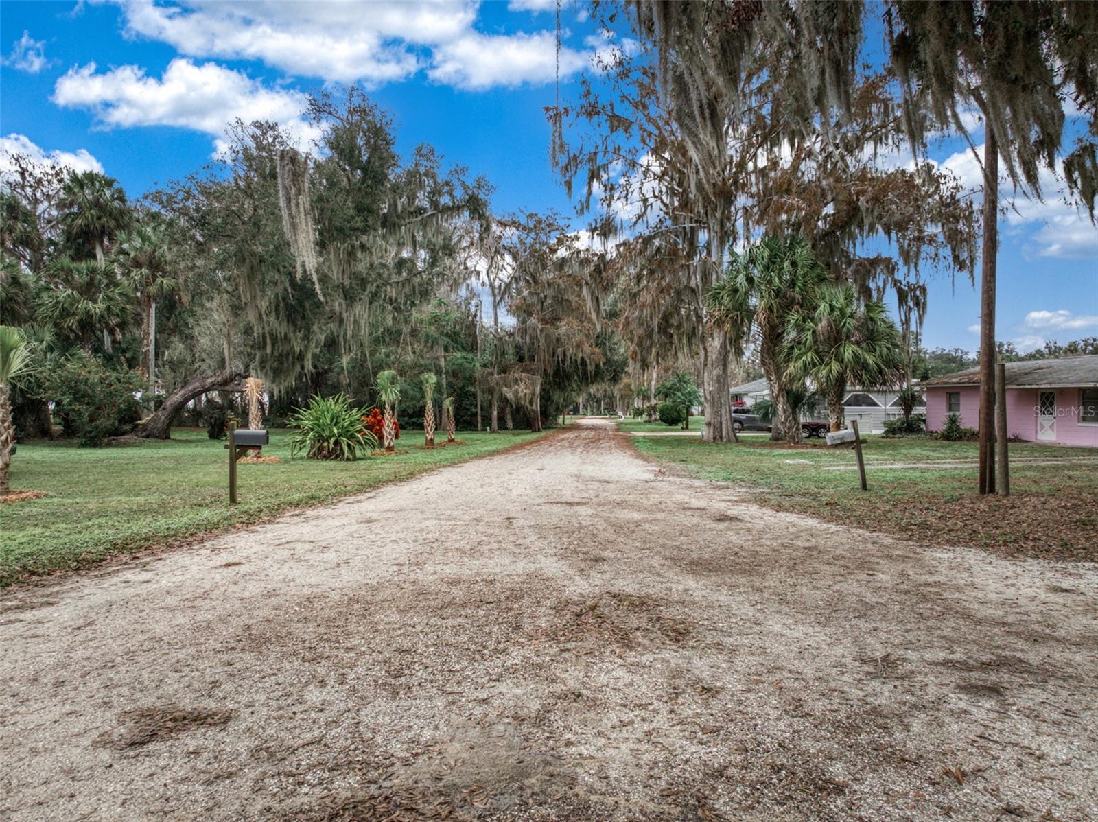 Image 27 of 32 For 612 Dragonfly Lane