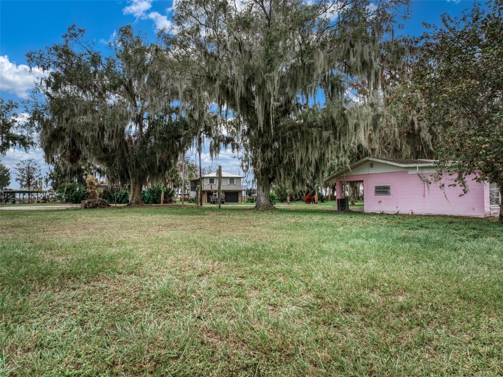 Image 29 of 32 For 612 Dragonfly Lane