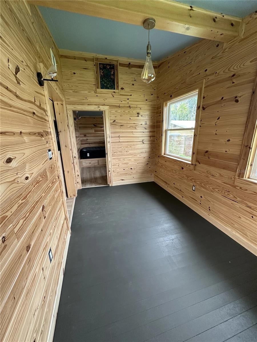 Image 13 of 50 For 111 Springdale Road