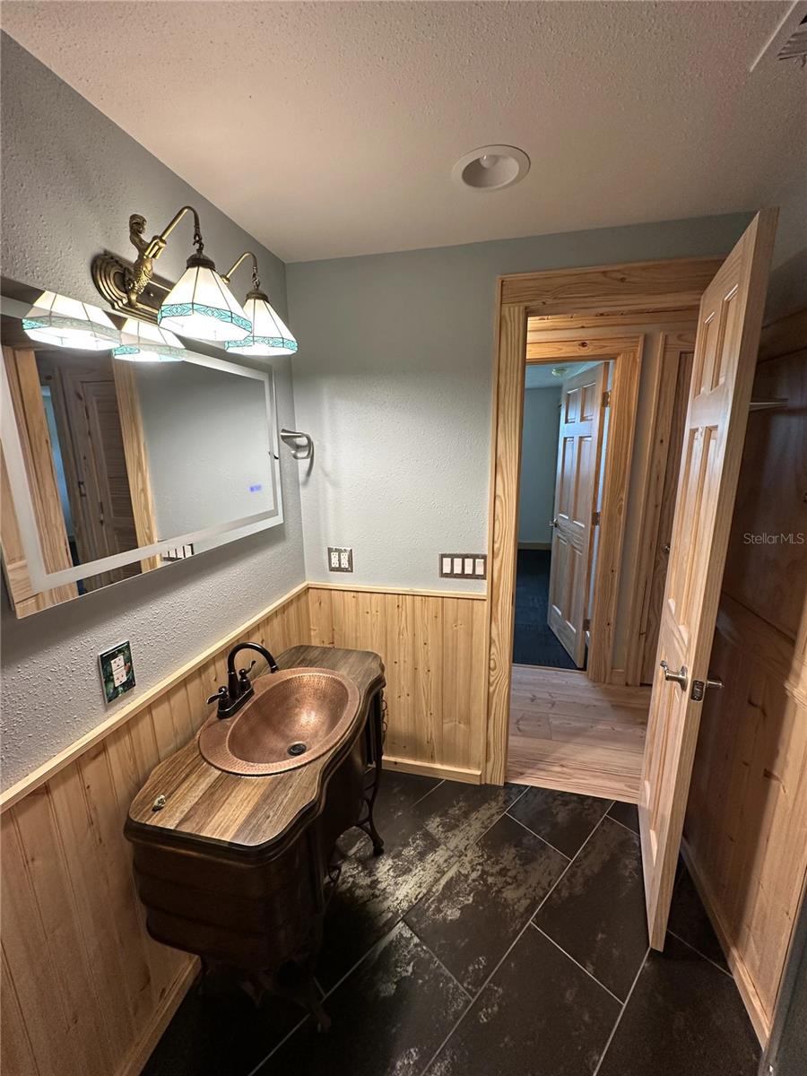 Image 24 of 50 For 111 Springdale Road