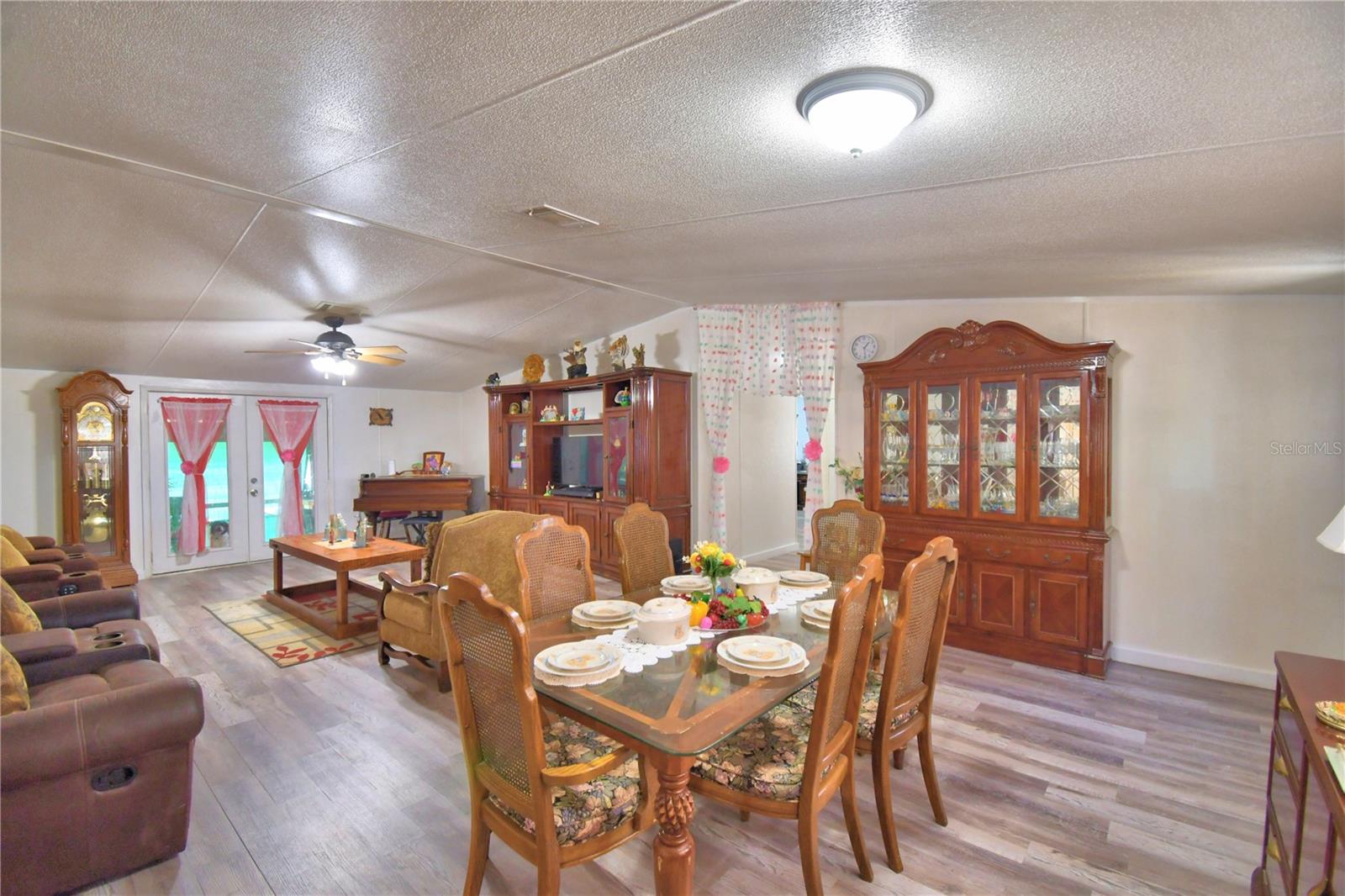 Image 20 of 100 For 715 Fazzini Road