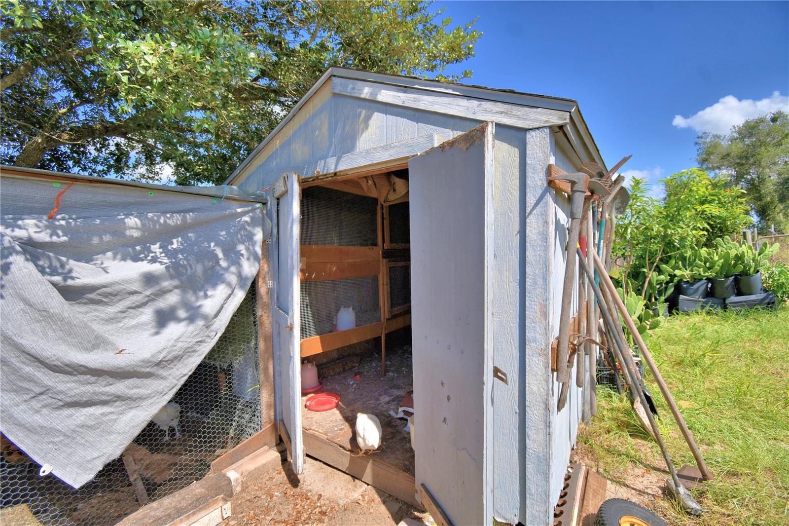 Image 95 of 100 For 715 Fazzini Road