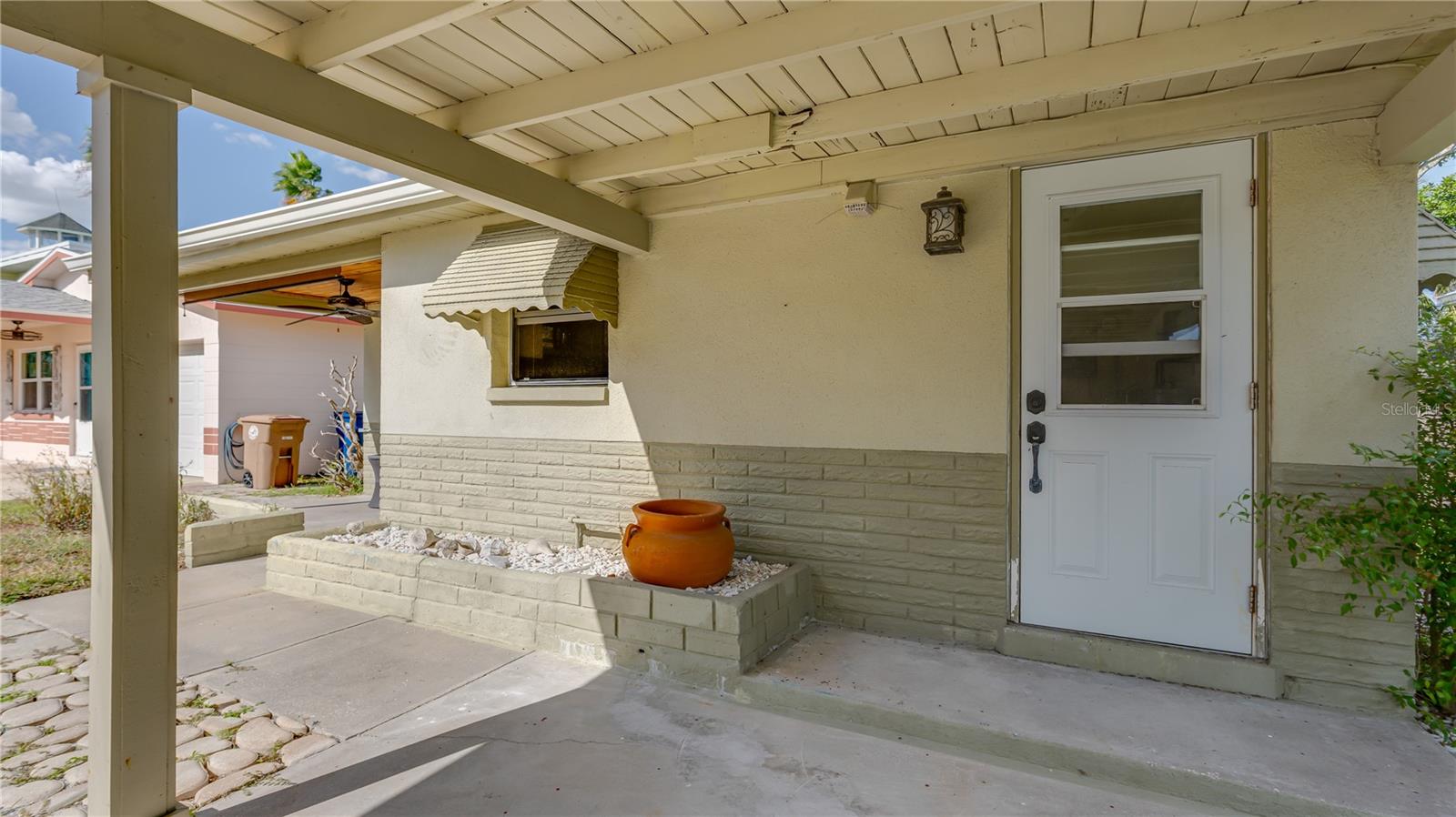 Image 28 of 34 For 13313 2nd Street E