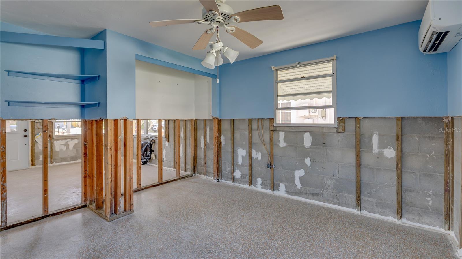 Image 9 of 34 For 13313 2nd Street E