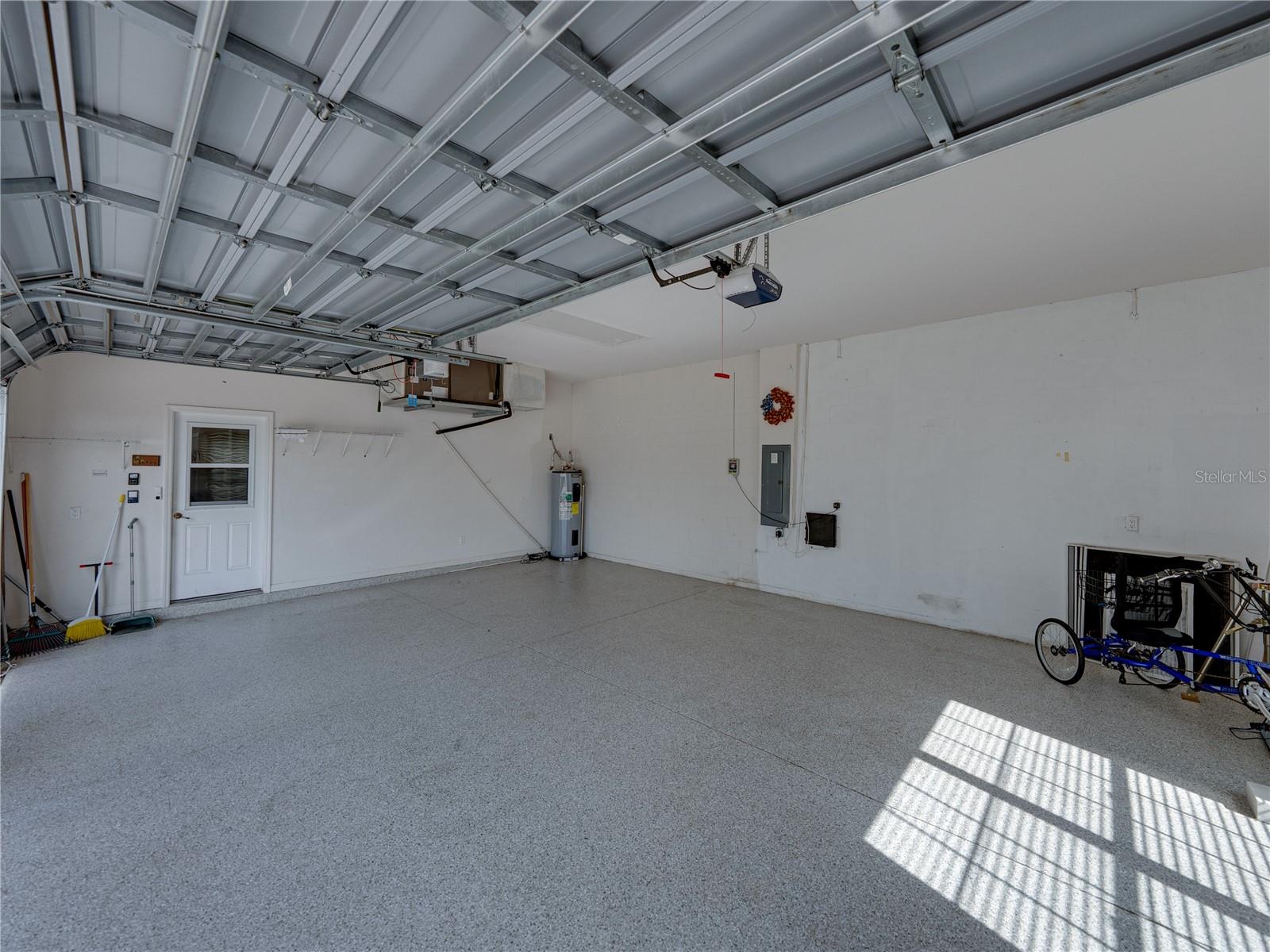 Image 48 of 94 For 4004 Sable Loop Drive