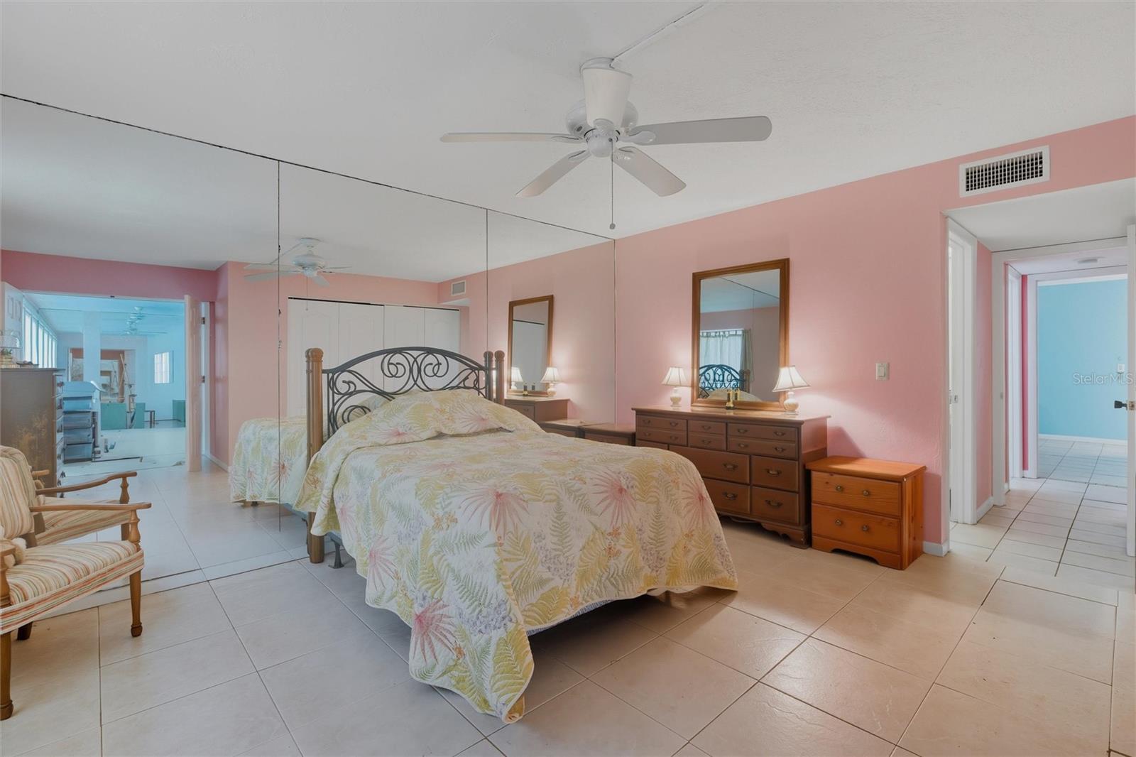 Image 10 of 30 For 3119 Boca Ciega Drive B8