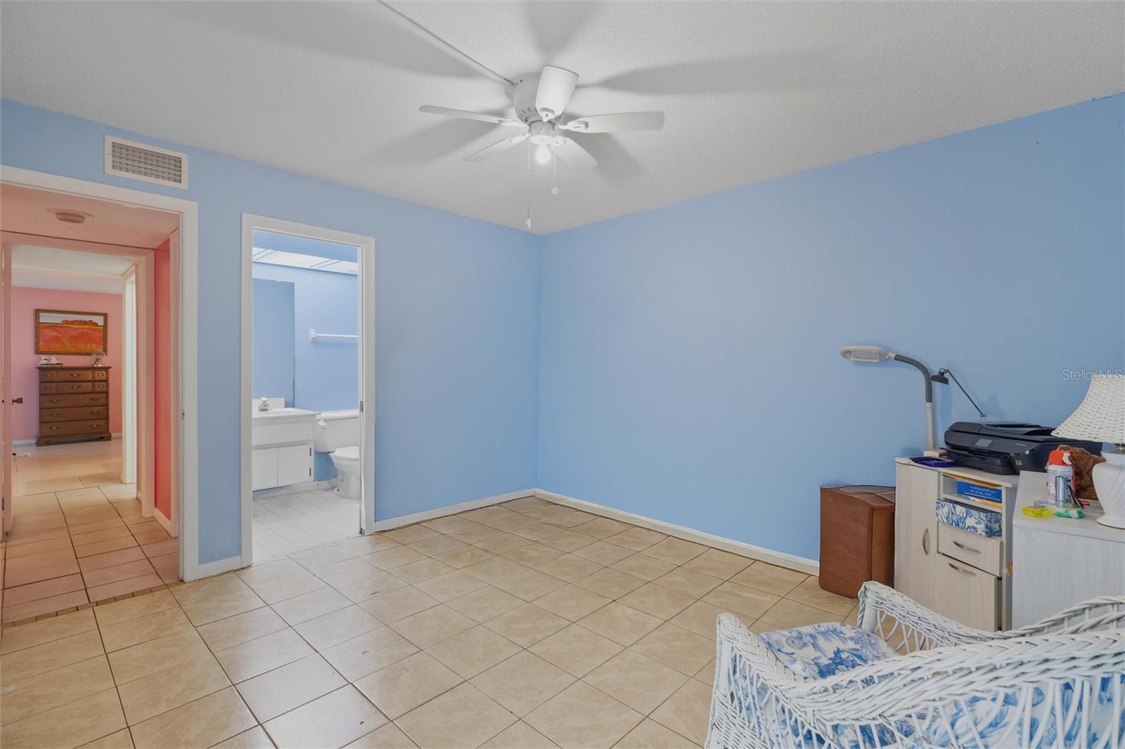 Image 13 of 30 For 3119 Boca Ciega Drive B8