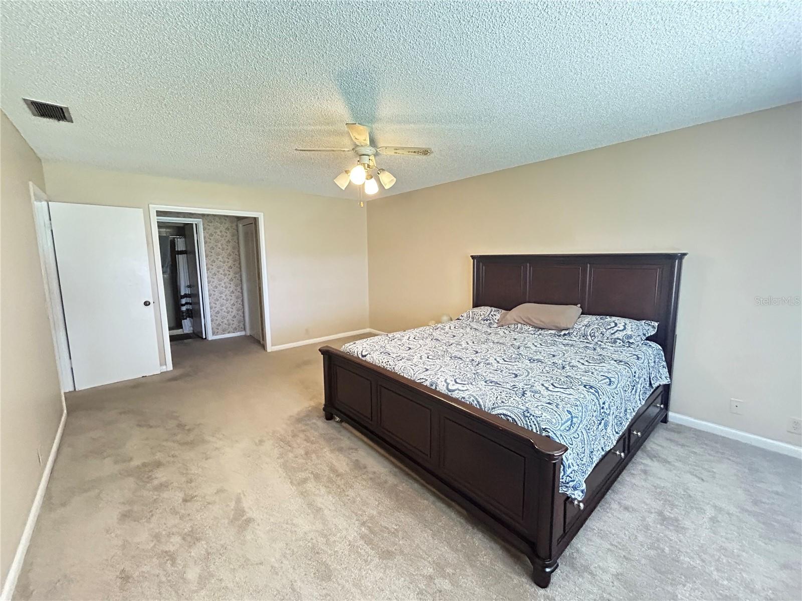Image 14 of 18 For 374 Troon Court