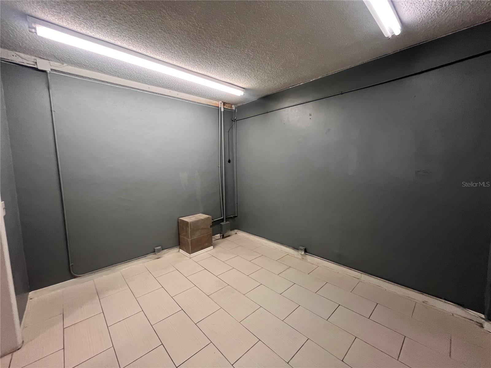 Image 14 of 18 For 324 4th Street Nw