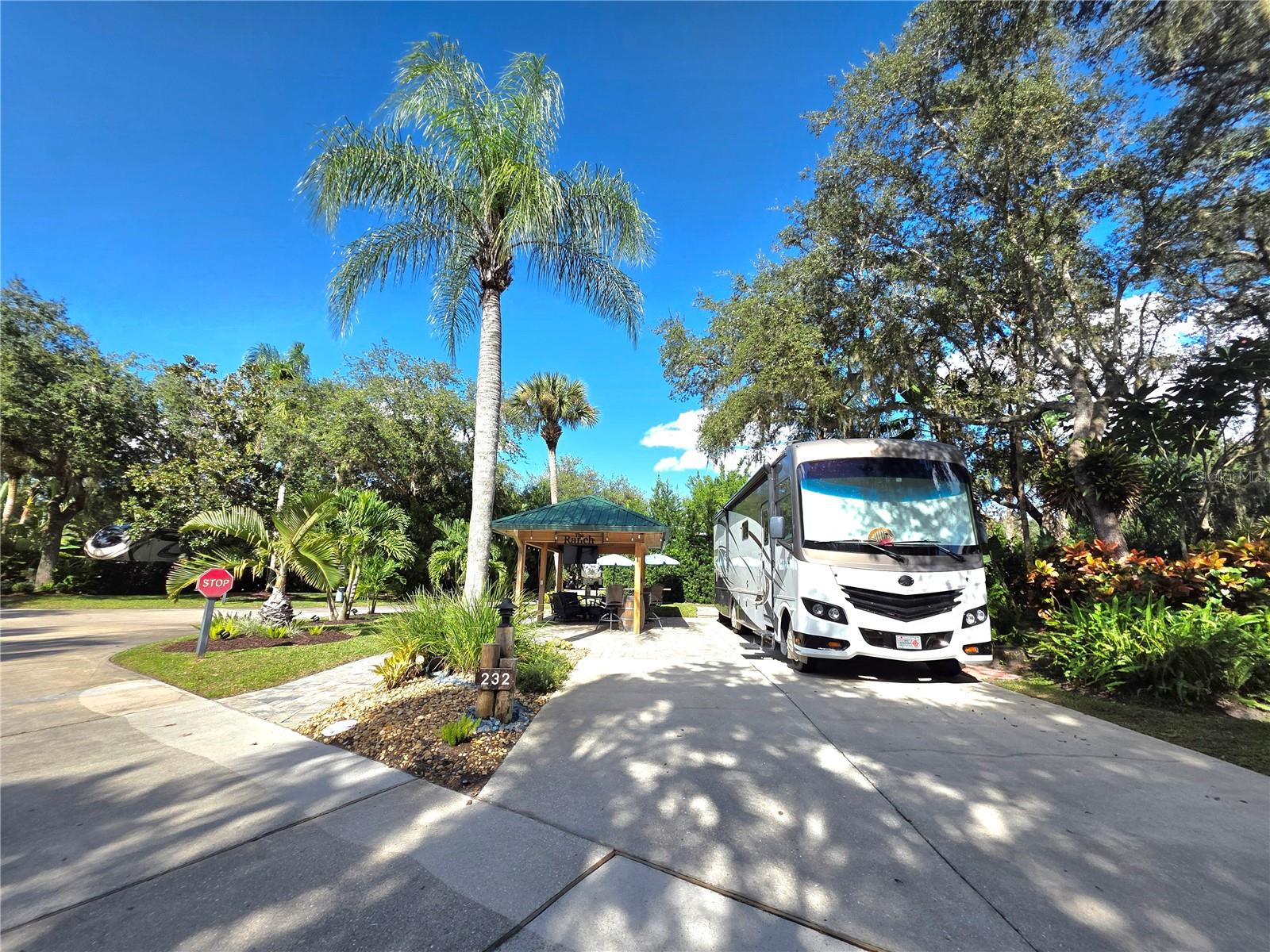 Details for 232 Stallion Lane, LAKE WALES, FL 33898