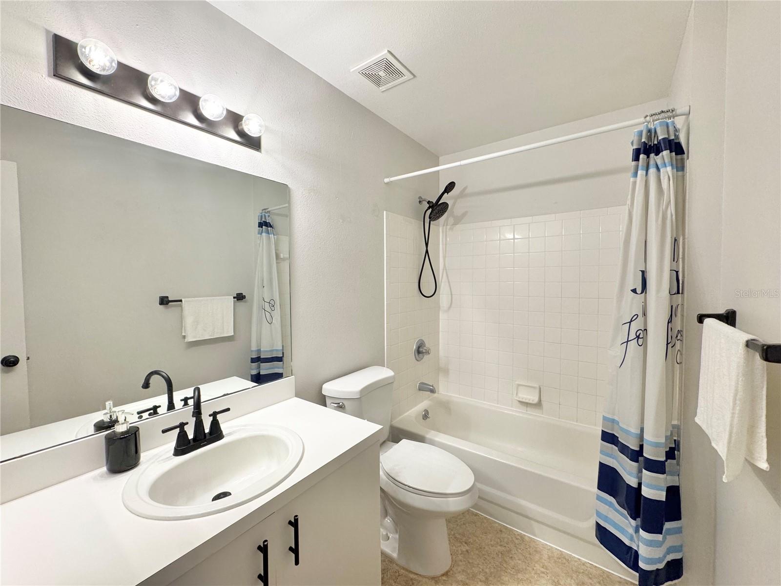 Image 23 of 48 For 398 Winter Ridge Boulevard 398