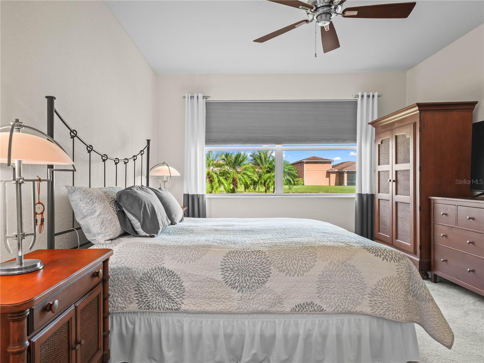 Image 18 of 73 For 3829 Litchfield Loop