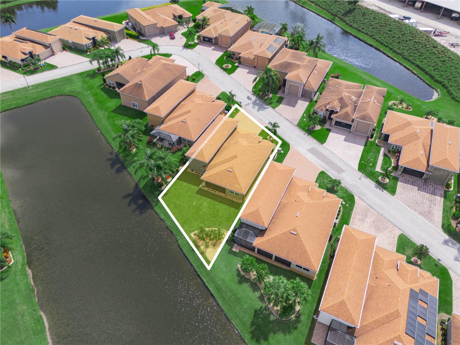 Image 35 of 73 For 3829 Litchfield Loop