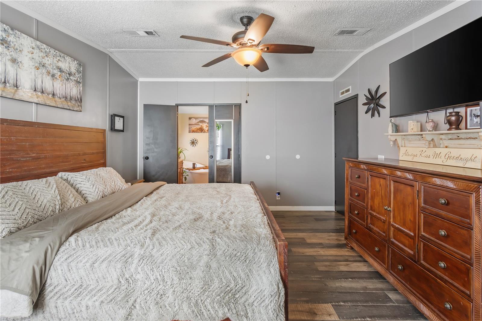 Image 12 of 40 For 10371 Rachel Cherie Drive