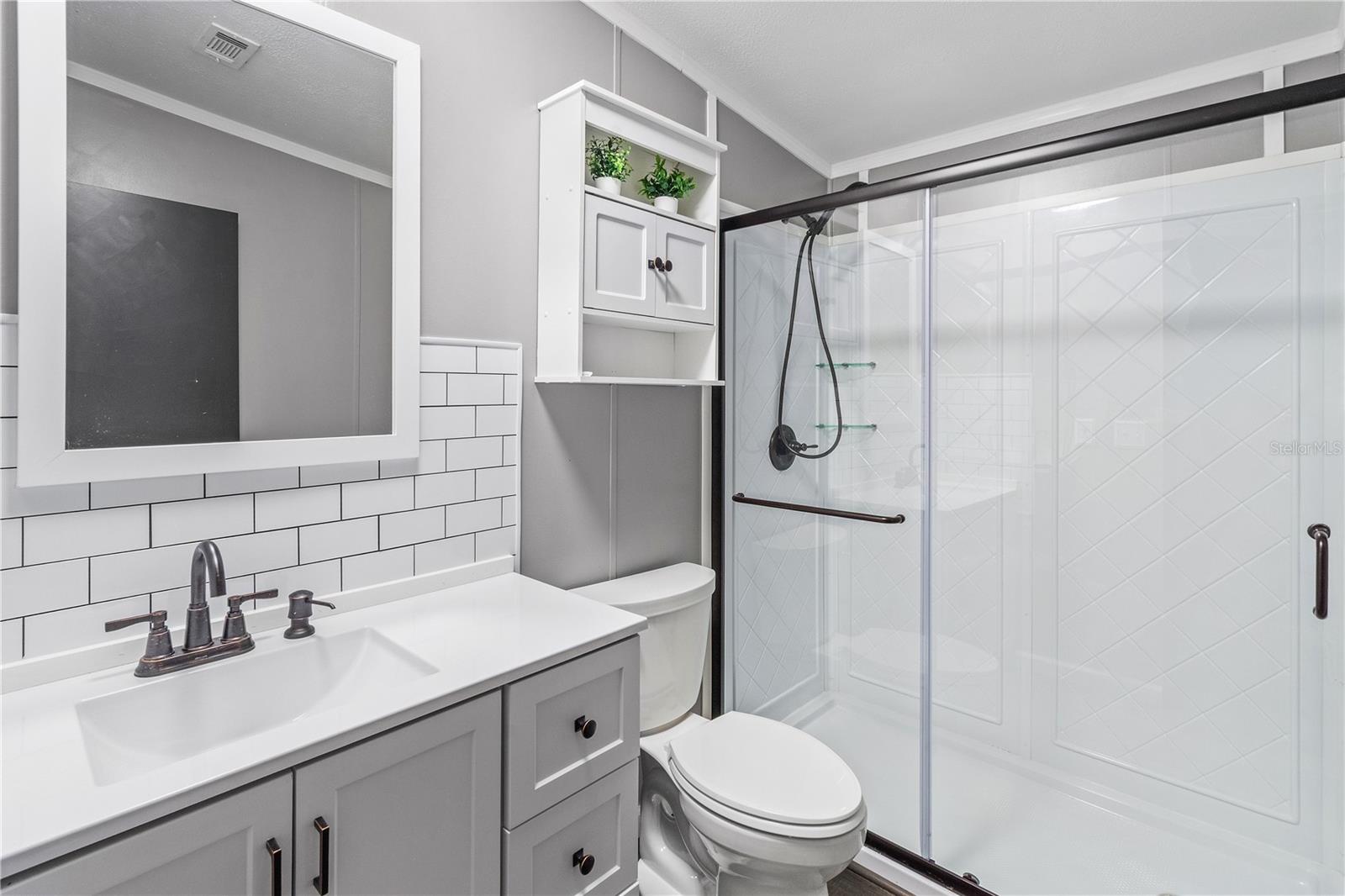 Image 22 of 40 For 10371 Rachel Cherie Drive