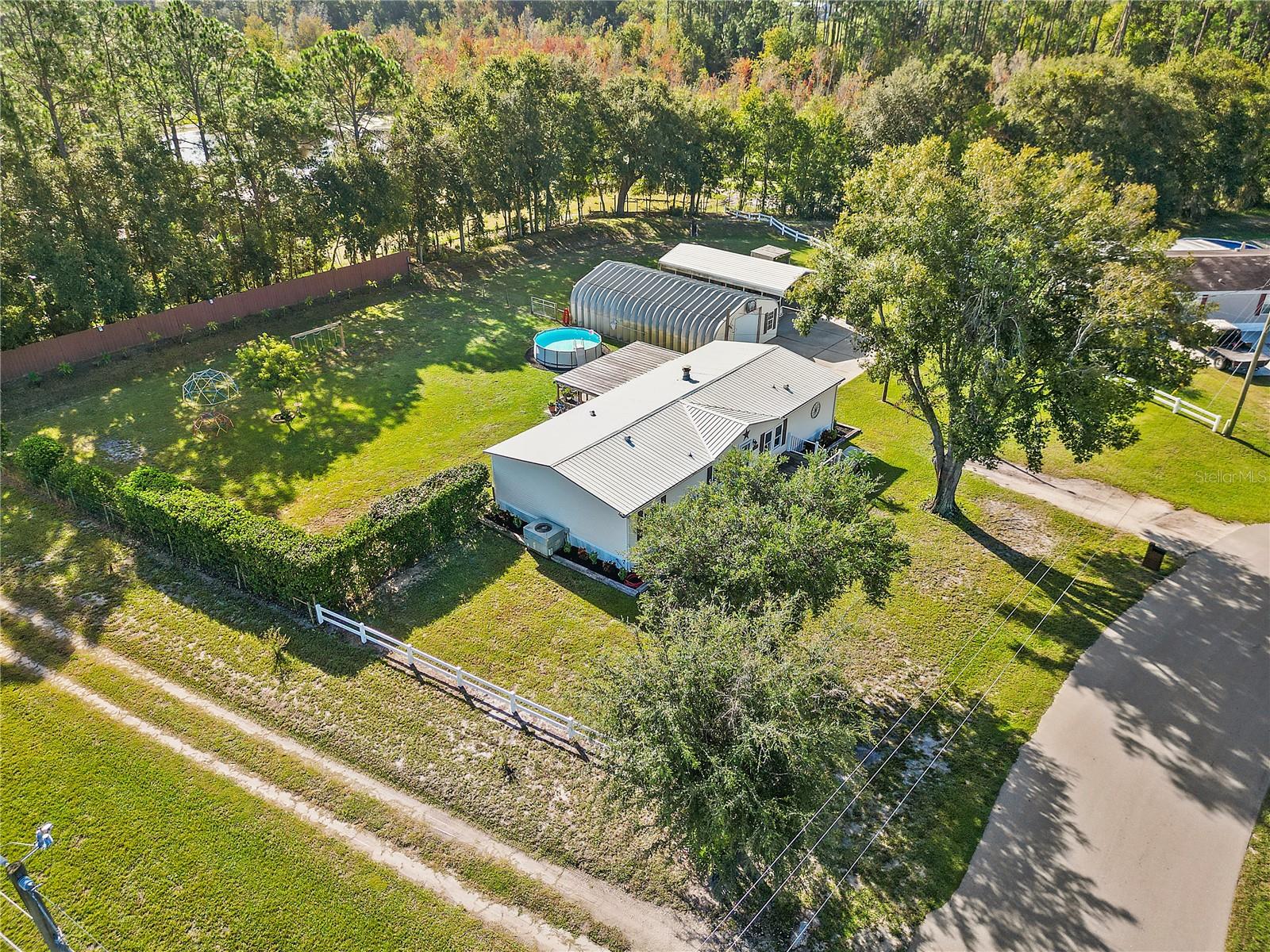 Image 6 of 40 For 10371 Rachel Cherie Drive