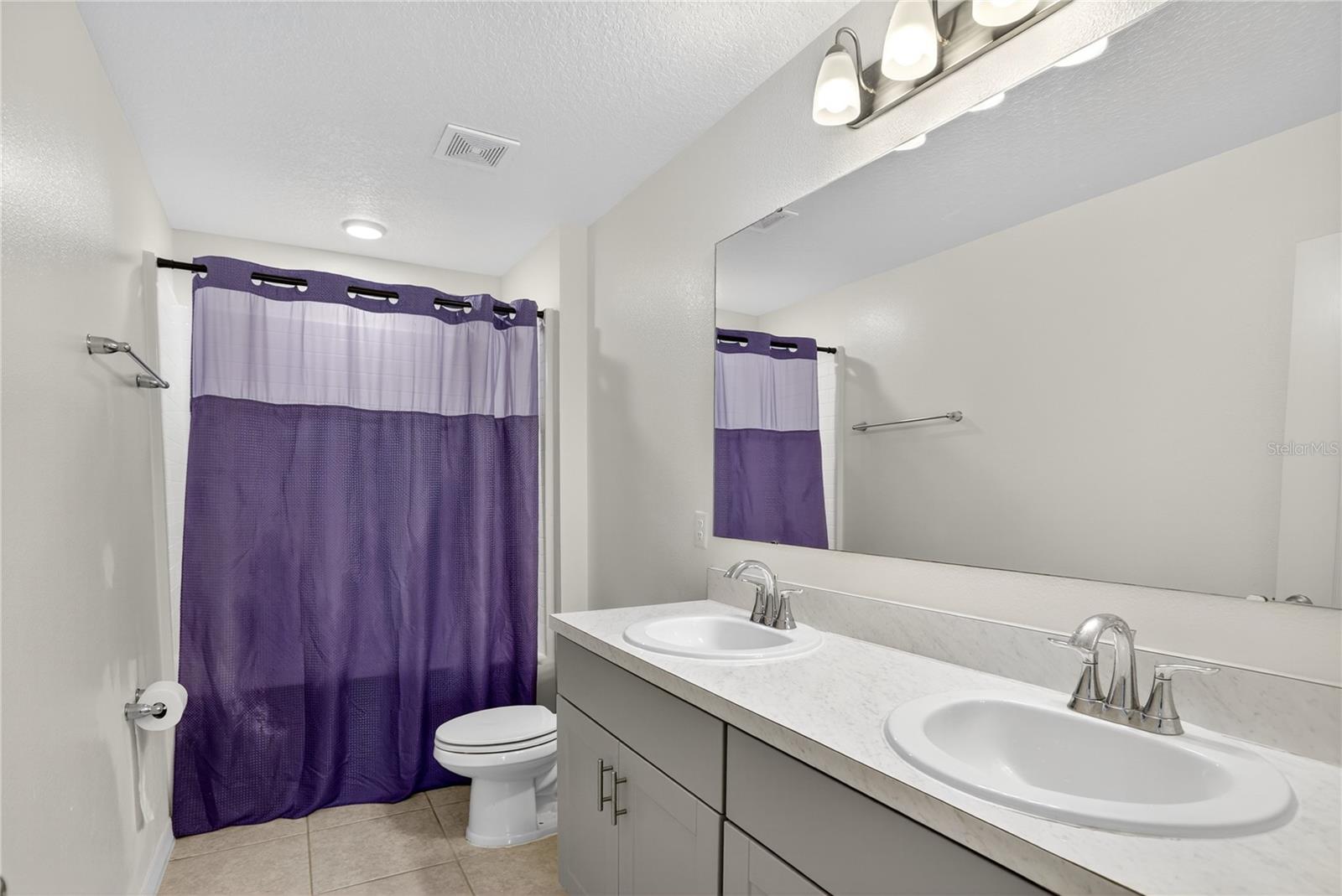 Image 18 of 21 For 196 Albany Drive