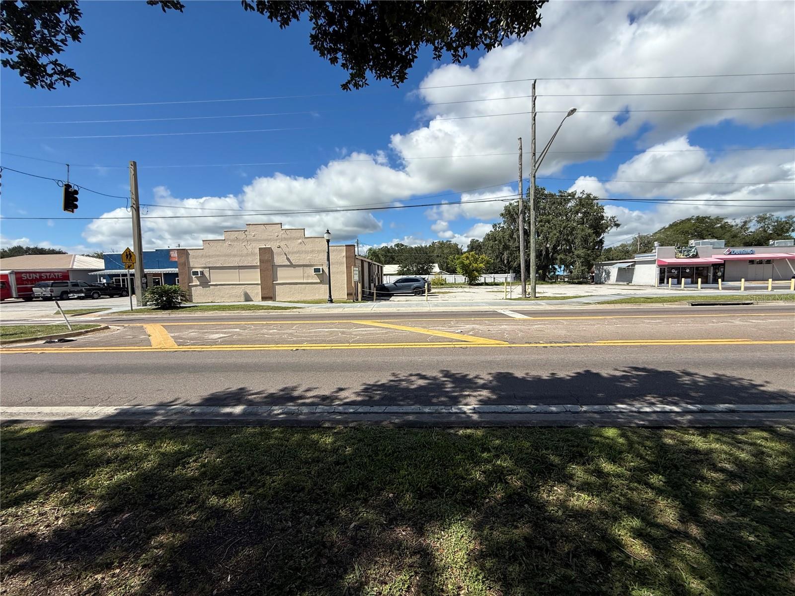 Image 3 of 18 For 116 Commonwealth Avenue Sw