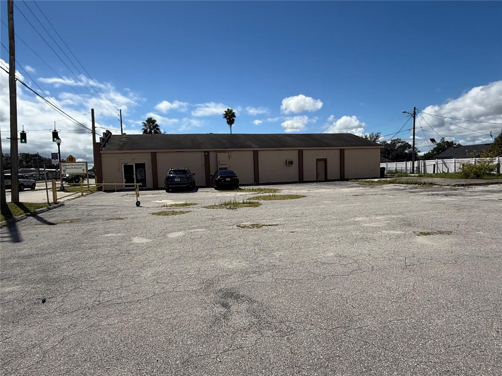 Image 6 of 18 For 116 Commonwealth Avenue Sw