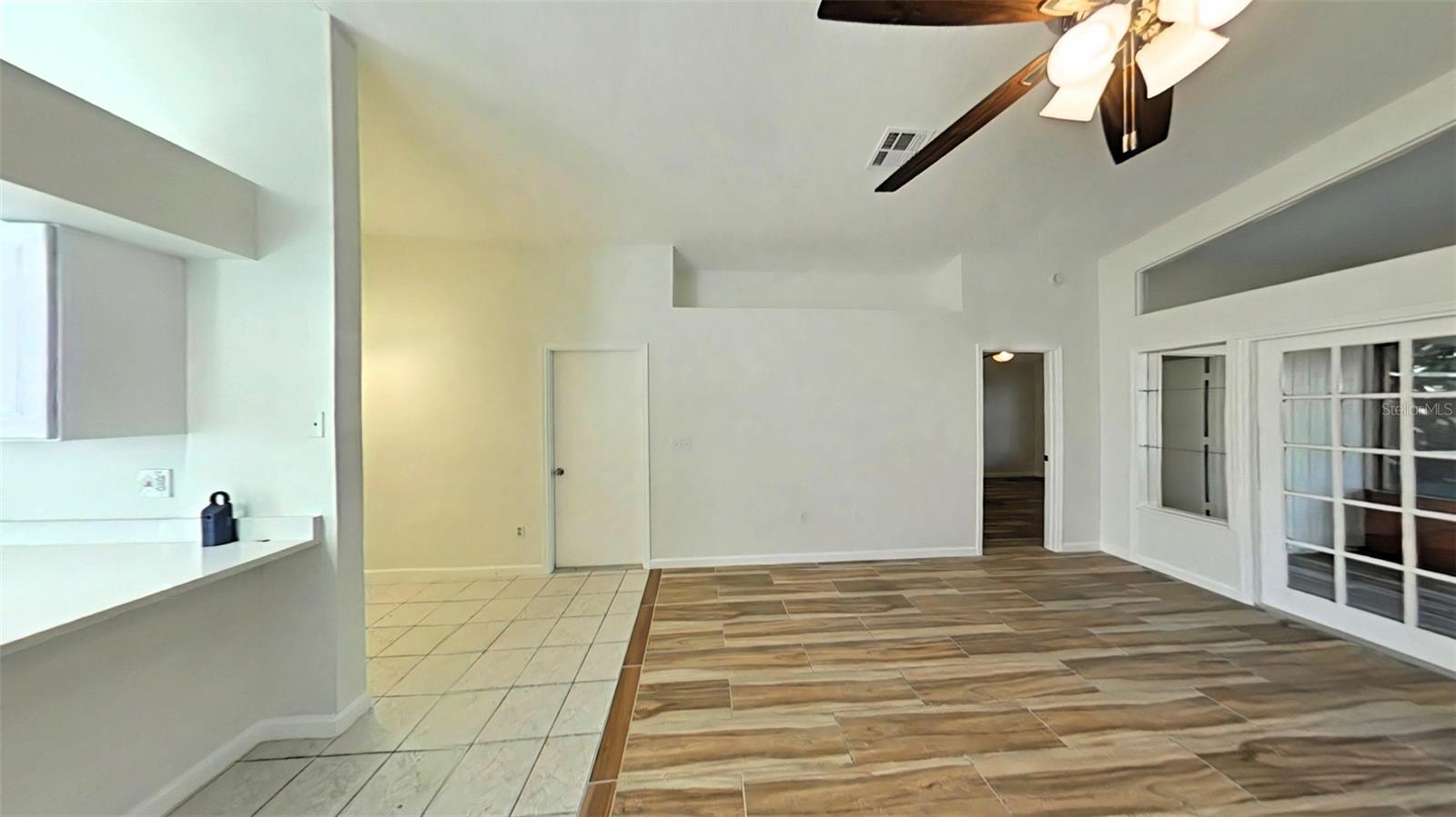 Image 9 of 38 For 44 Saint Kitts Circle