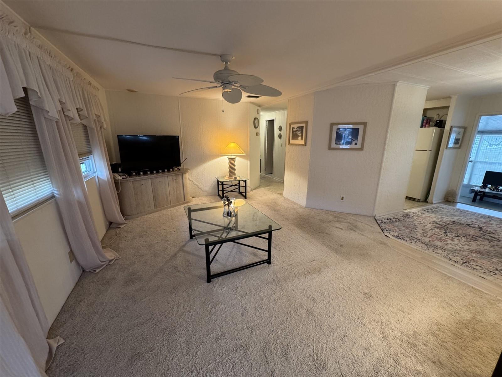 Image 11 of 24 For 9072 Lake Point Boulevard