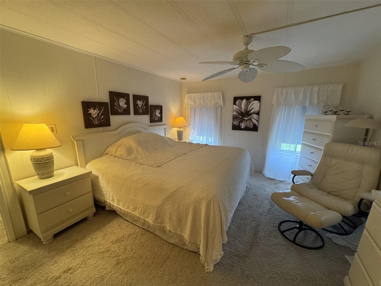 Image 18 of 24 For 9072 Lake Point Boulevard