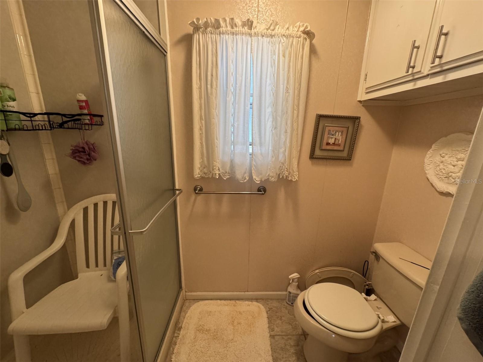 Image 20 of 24 For 9072 Lake Point Boulevard